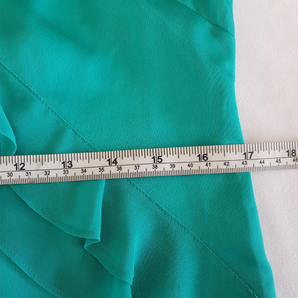 Diana Ferrari Satin Green Ruffle Blouse 10 M Top V-Neck Short Sleeves Workwear