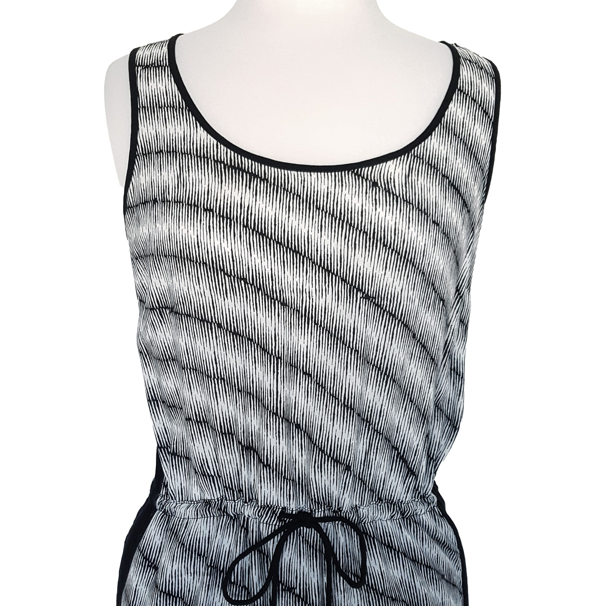 JAG Black White Maxi Dress Striped Sheath Mesh Sleeveless Elastic Waist Size 6