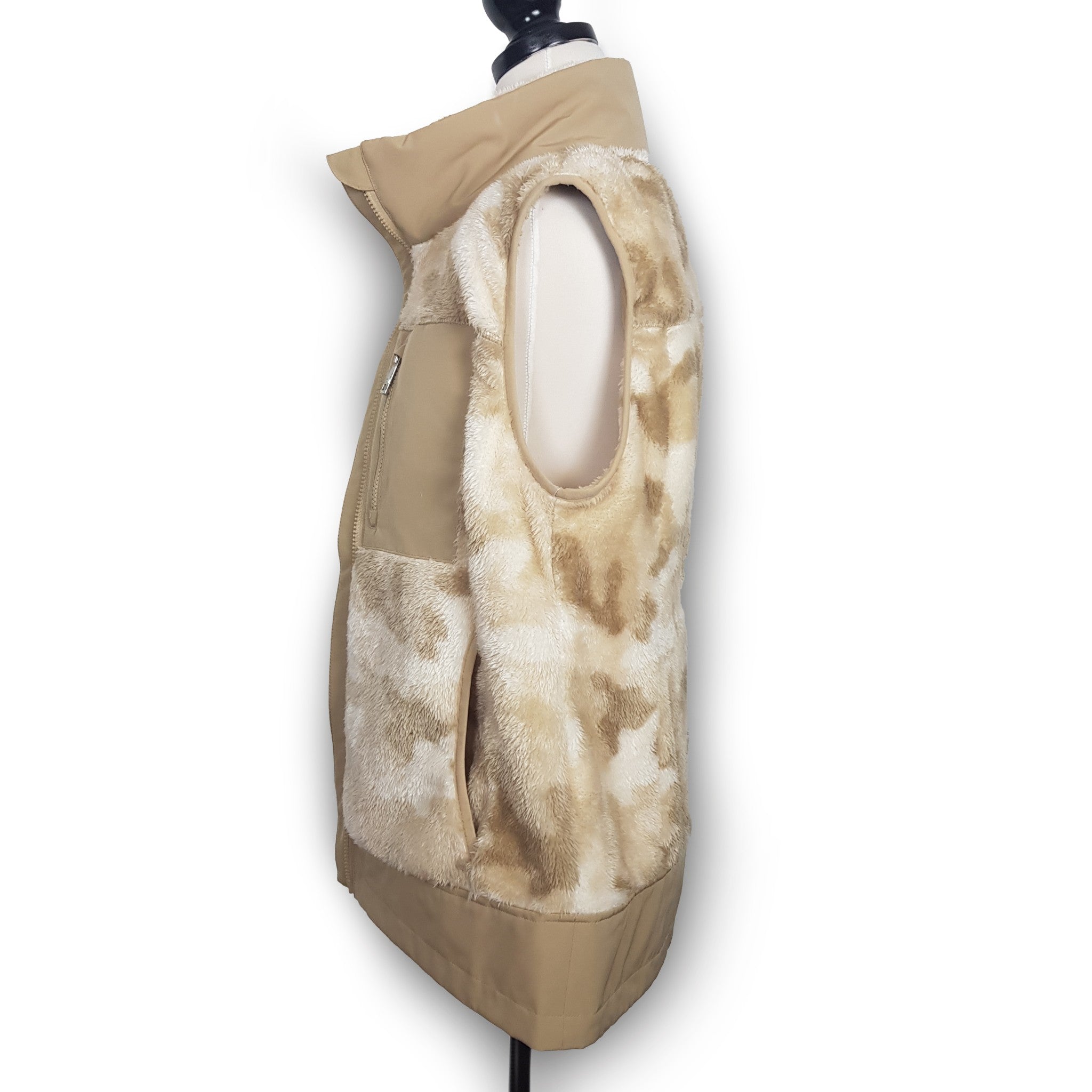 Michael Kors Women's Camouflage Vest Beige White Designer Fleece Outerwear NEW