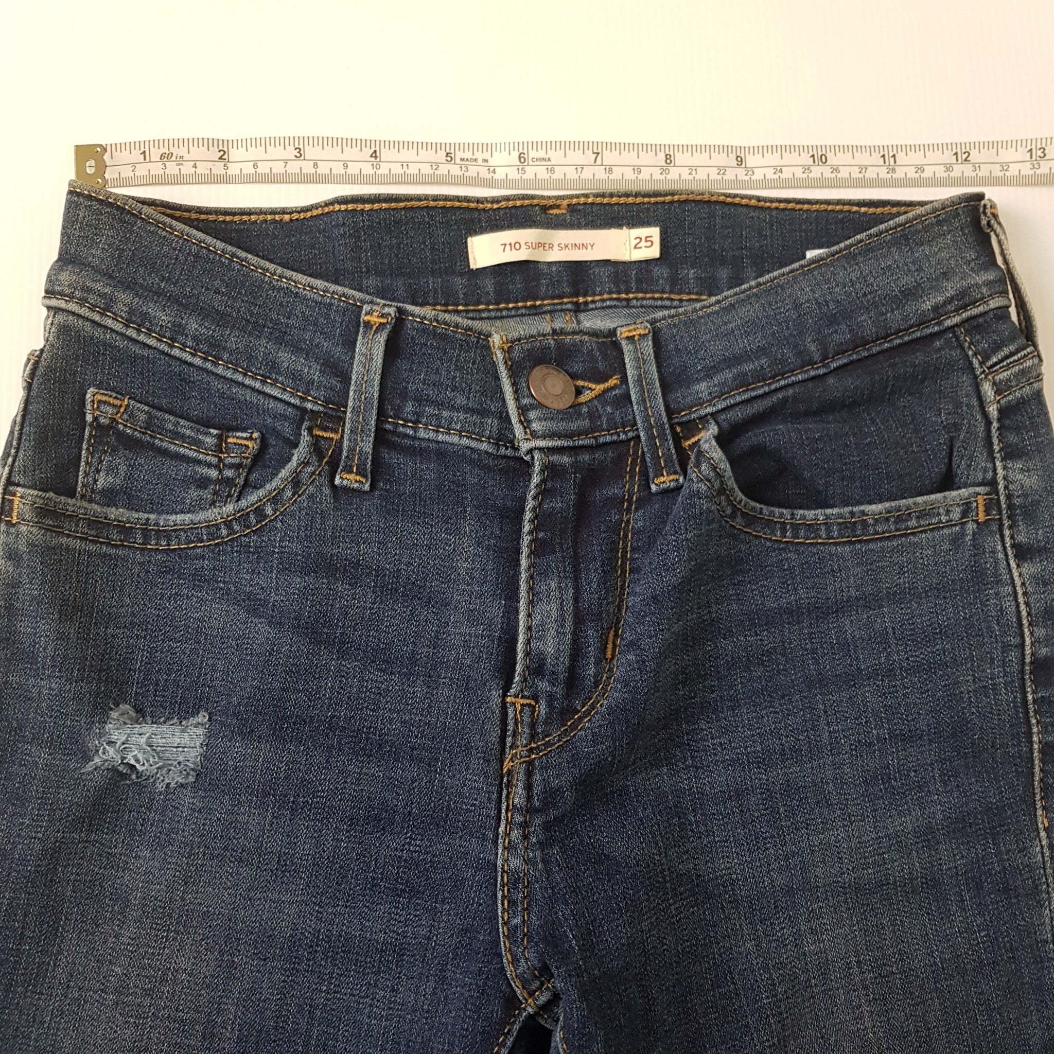 Levi's 710 W25 Super Skinny Denim Jeans Petite Teens Mid-Blue Wash Distressed