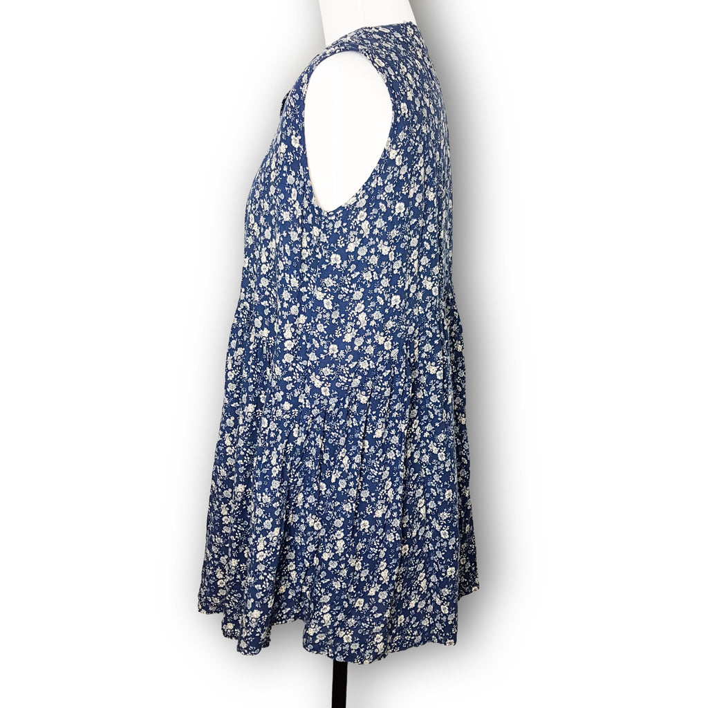 Casual Blue Beige Floral Sleeveless Button Down Women's Long Blouse Collared Top