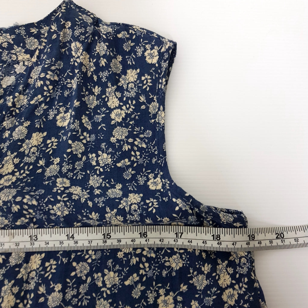 Casual Blue Beige Floral Sleeveless Button Down Women's Long Blouse Collared Top