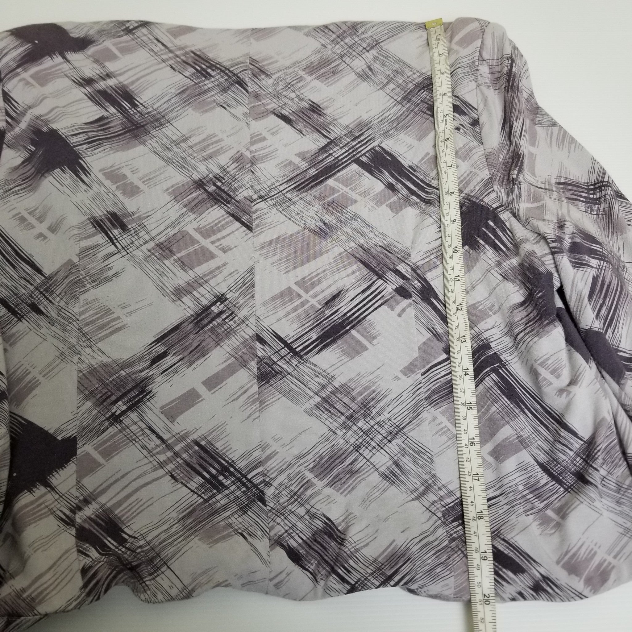 Jacqui E Women's Cardigan XL Grey Faded Purple 3/4 Sleeves Open Front Jacket