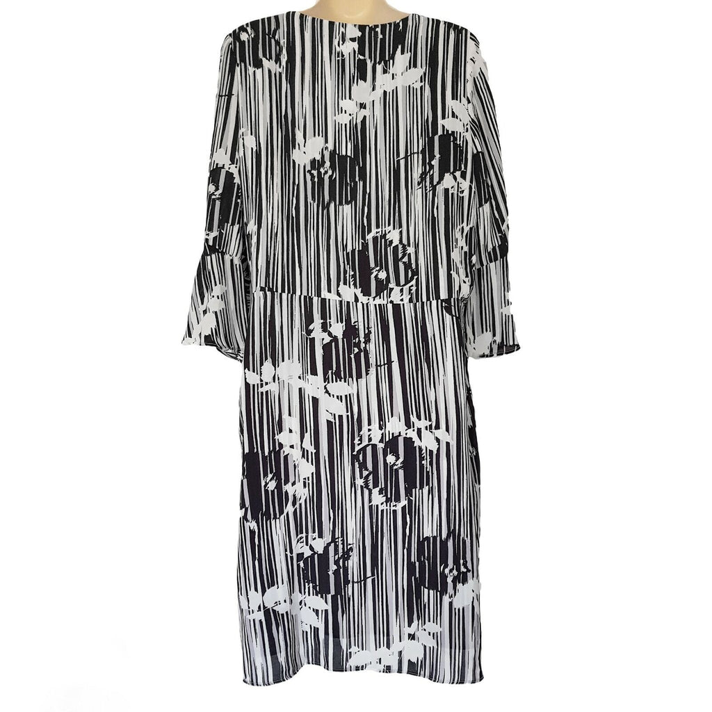 KATIES Story K Artisan Chic Women's V-Neck Maxi Dress Black White Floral Stripe