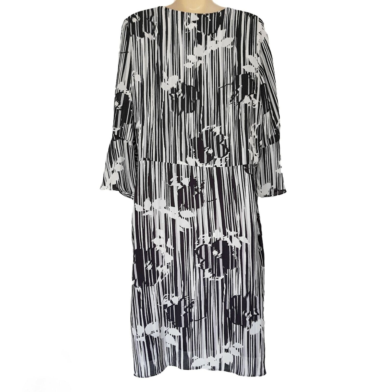 KATIES Story K Artisan Chic Women's V-Neck Maxi Dress Black White Floral Stripe