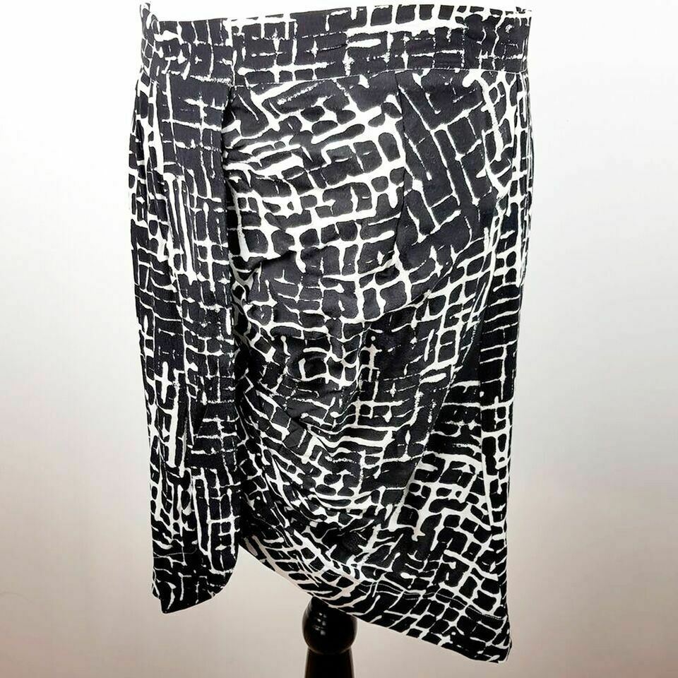 PORTMANS Black White Skirt Geometric Asymmetrical Women's Plus Work Office Wear