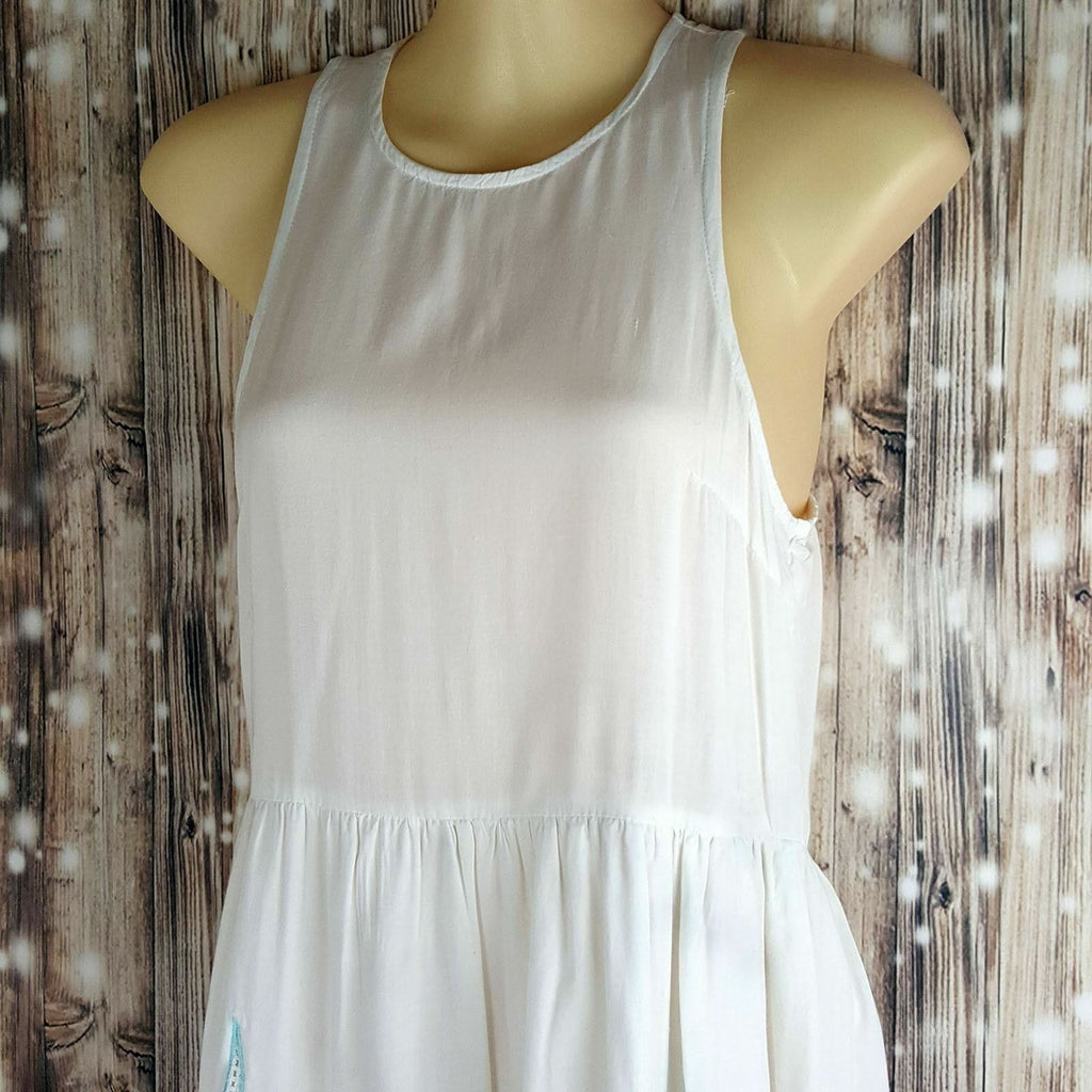 Women's Fashion White Summer Sleeveless Dress Pretty Casual Beach Sundress New