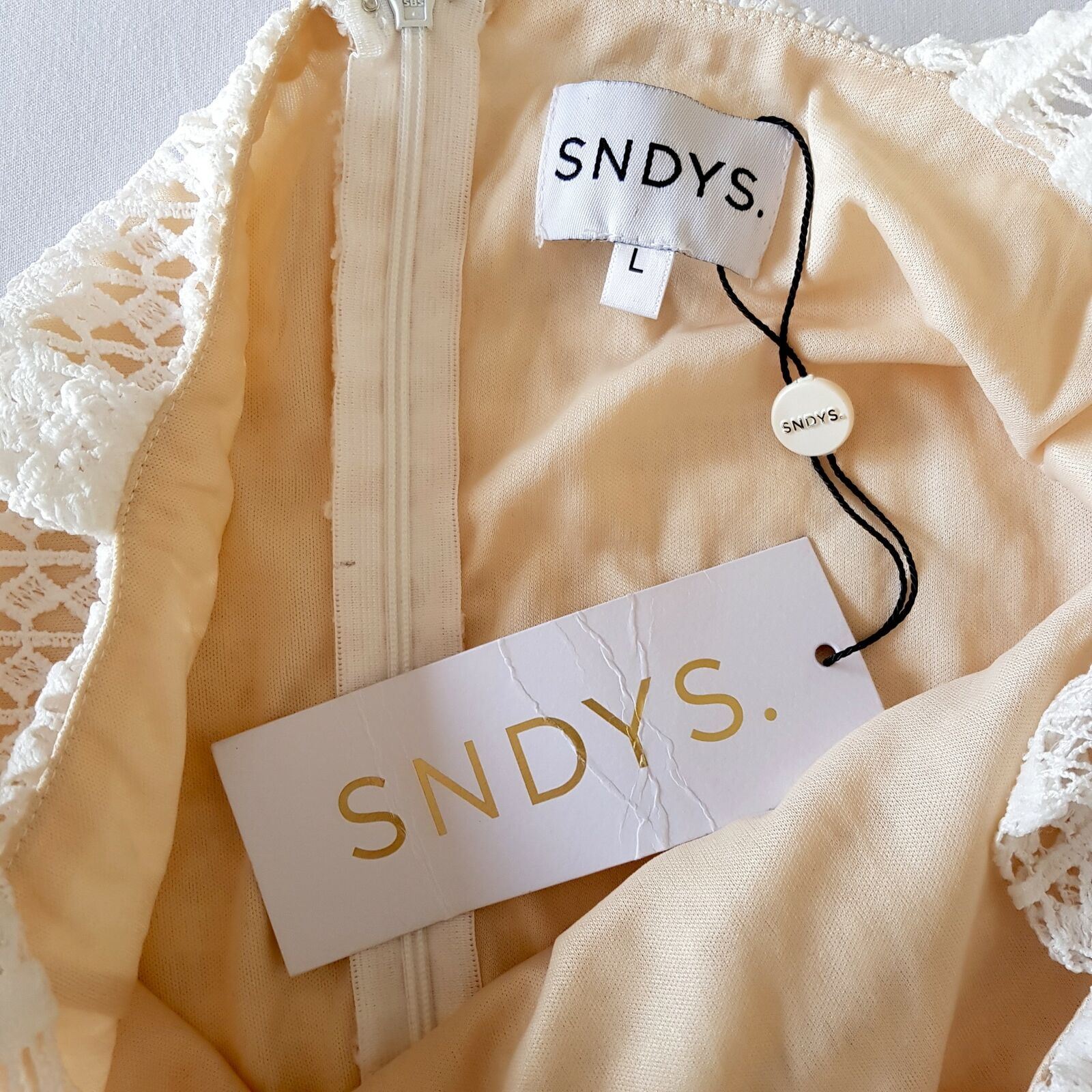SNDYS White Sleeveless Lace Fishtail Women's Bodycon Midi Dress Square Neckline