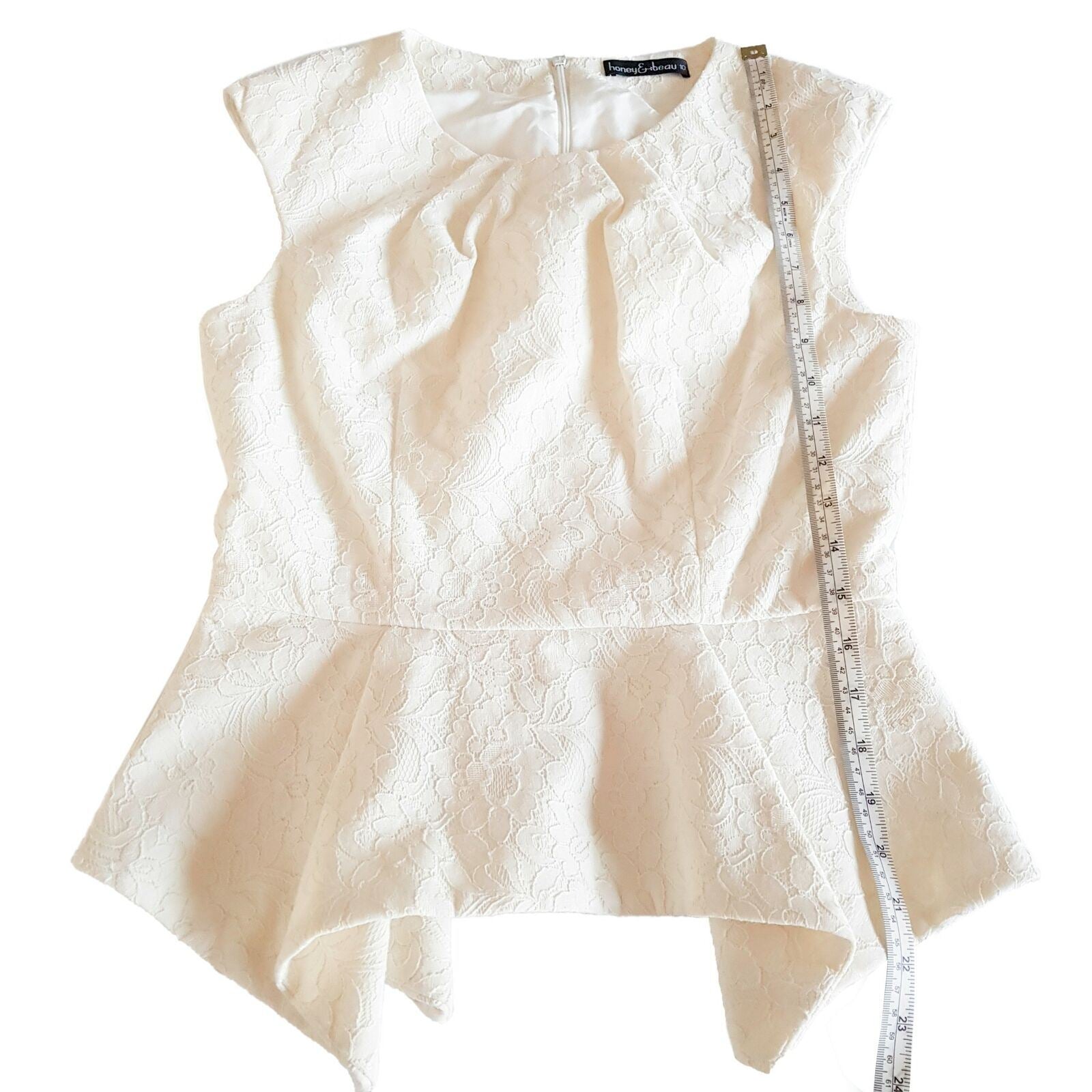 HONEY & BEAU Women's White Floral Lace Cap Sleeve Ladies Peplum Top Work Party