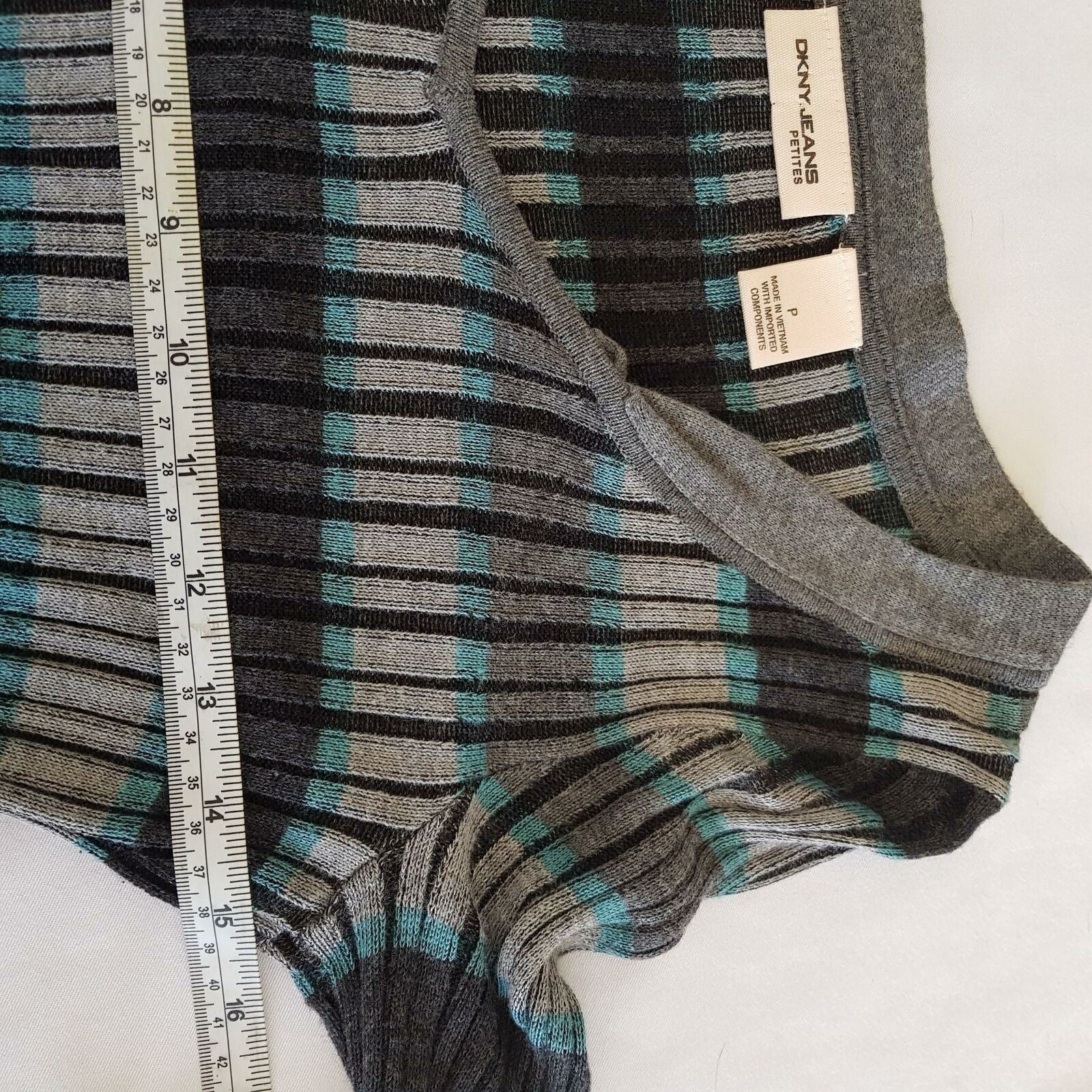 DKNY JEANS Petites Grey Black Fitted Striped 3/4 Sleeves Pullover Sweater V-Neck