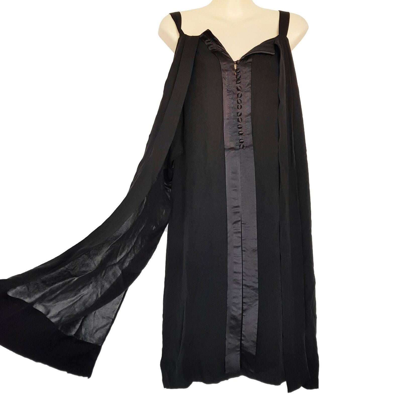 SATCH Designer Black Silk Sleeveless Women's Shift Cocktail Dress V-Neckline