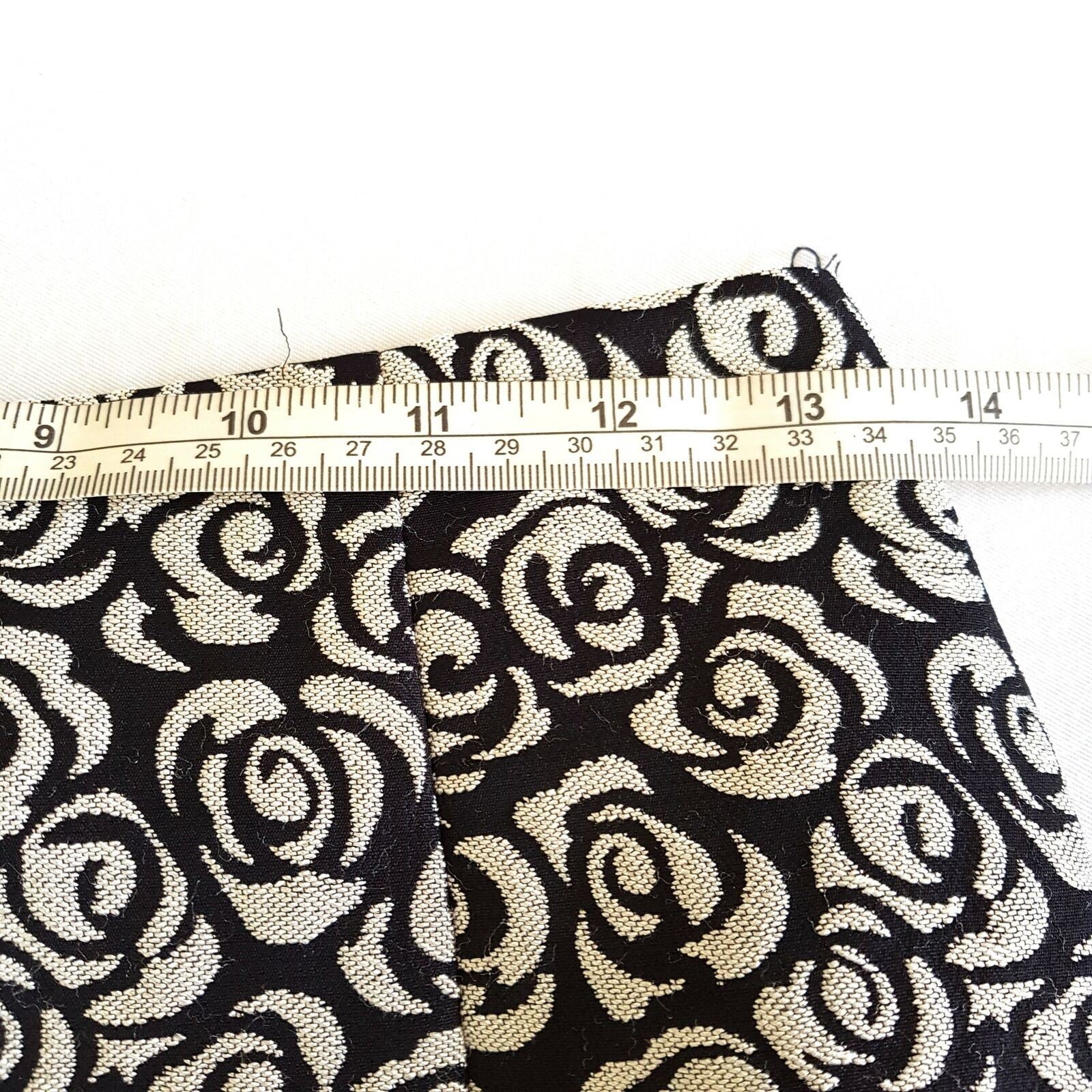BASQUE Black White Floral Ruffle Hem Women's Pencil Skirt Zipper Fly Size 8 BNWT