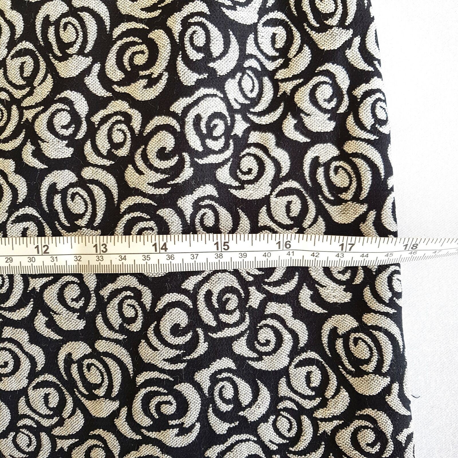 BASQUE Black White Floral Ruffle Hem Women's Pencil Skirt Zipper Fly Size 8 BNWT