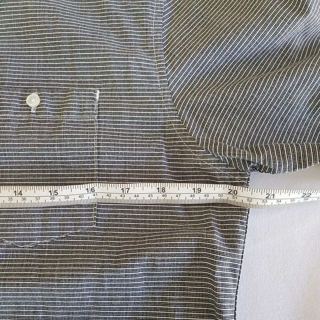 BILLABONG Black White Pinstripe Button Down Men's Casual Dress Shirt Medium