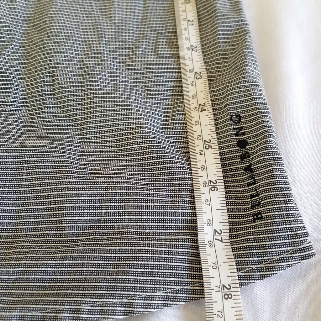 BILLABONG Black White Pinstripe Button Down Men's Casual Dress Shirt Medium