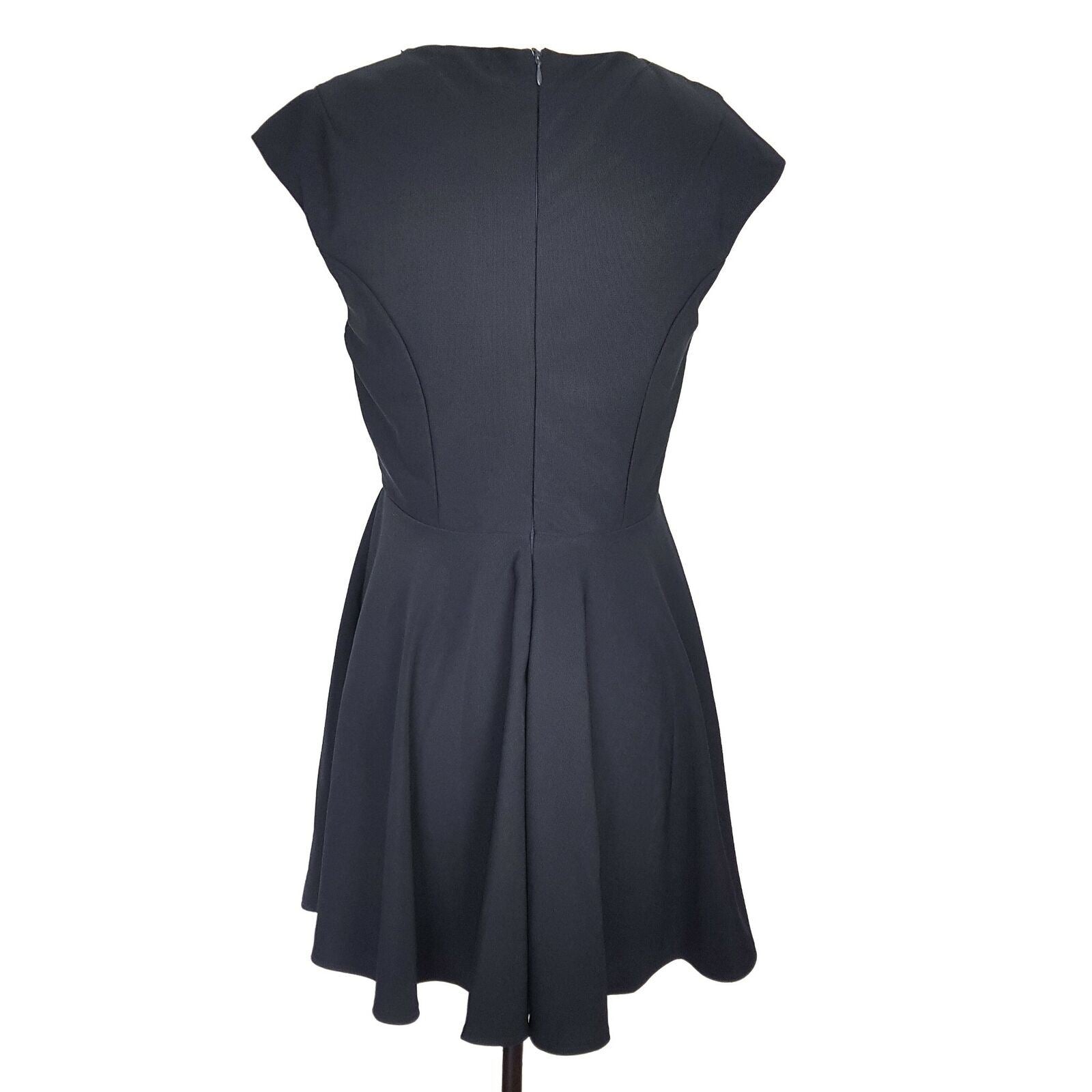 Vallergirl Navy Blue Fit & Flare A-Line Mini Dress Club Cocktail Party V-Neck