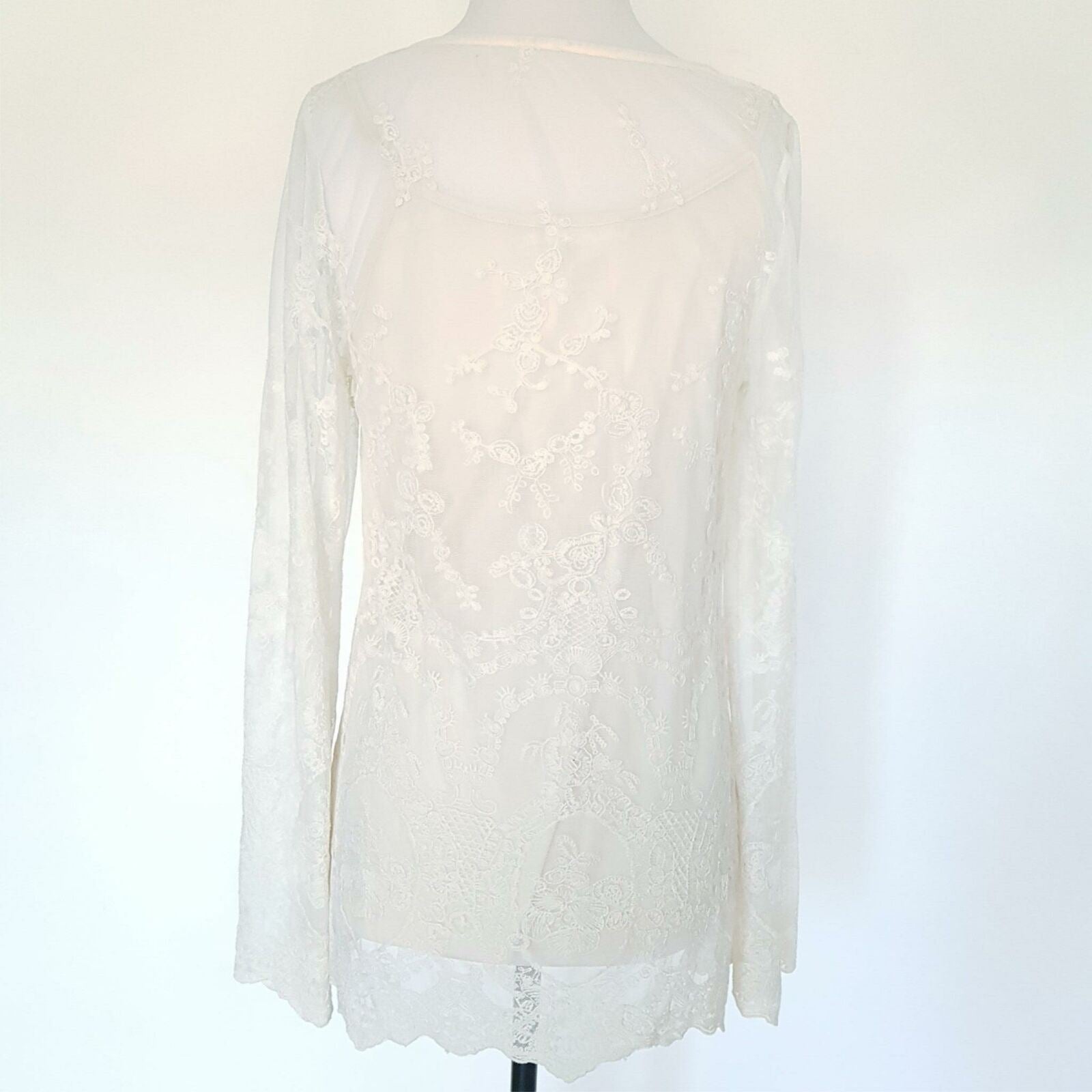 BLU PEPPER Women's White Lace Mesh Long Sleeved Beach Summer Sexy Petite Dress