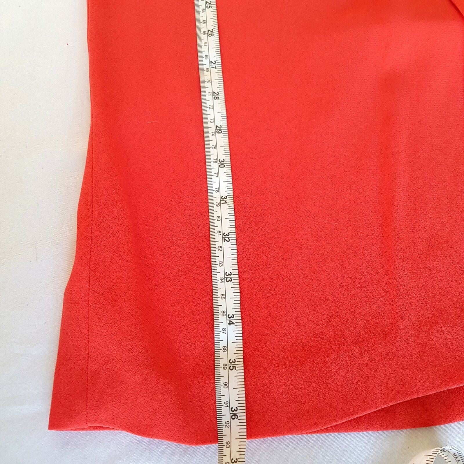 TRENERY Red Pleated Women's Wrap Knee-Length Dress Short Sleeve V-Neck Size 6