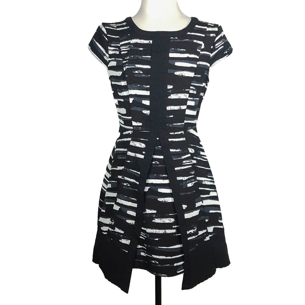 Tokito A-Line Fit & Flare Mini Dress Cocktail Party Short Sleeve Zipper Back