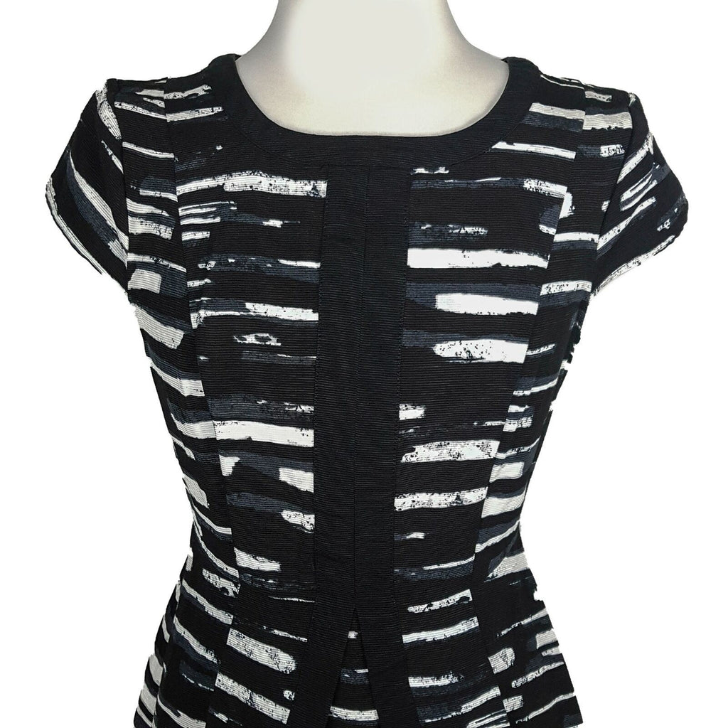 Tokito A-Line Fit & Flare Mini Dress Cocktail Party Short Sleeve Zipper Back