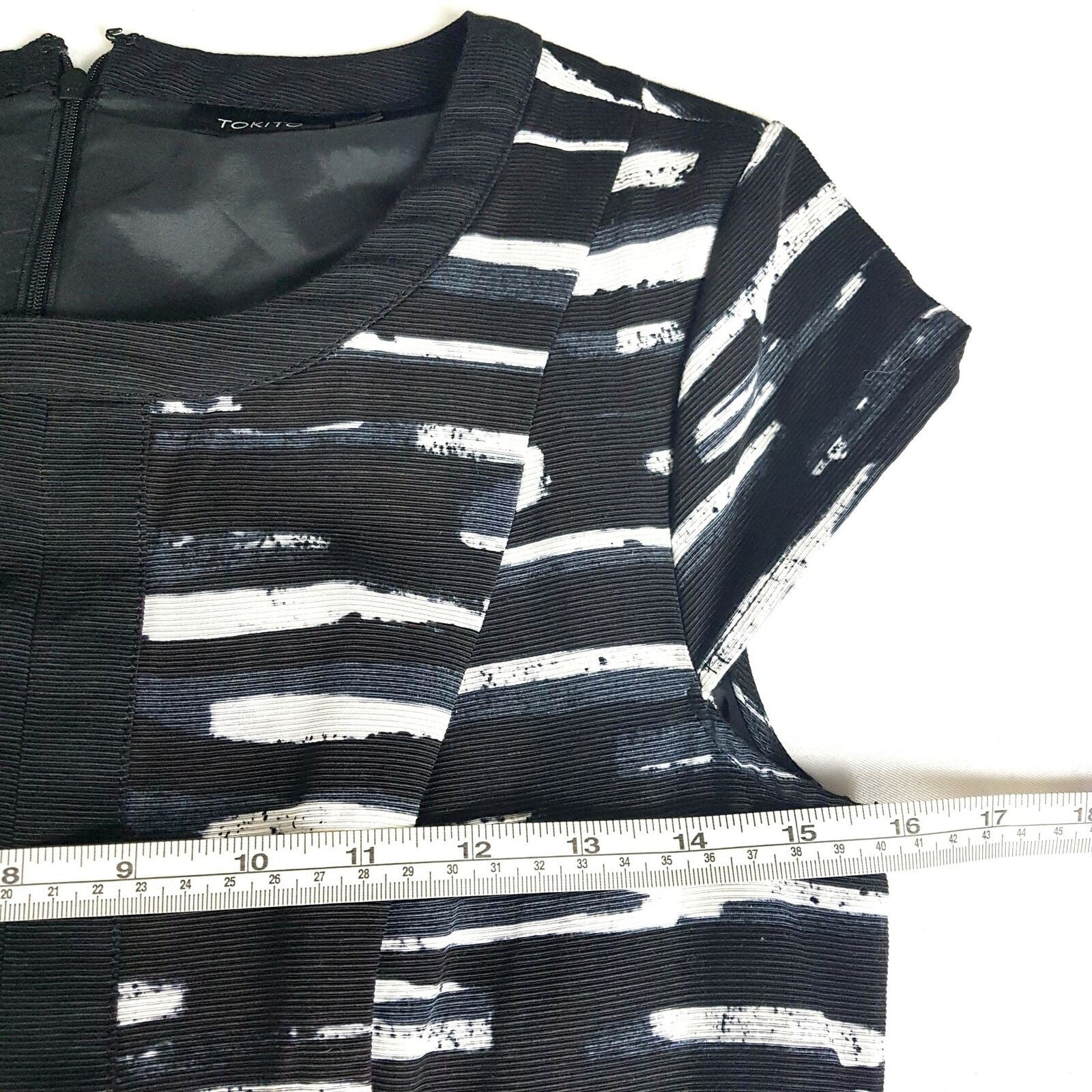 Tokito A-Line Fit & Flare Mini Dress Cocktail Party Short Sleeve Zipper Back