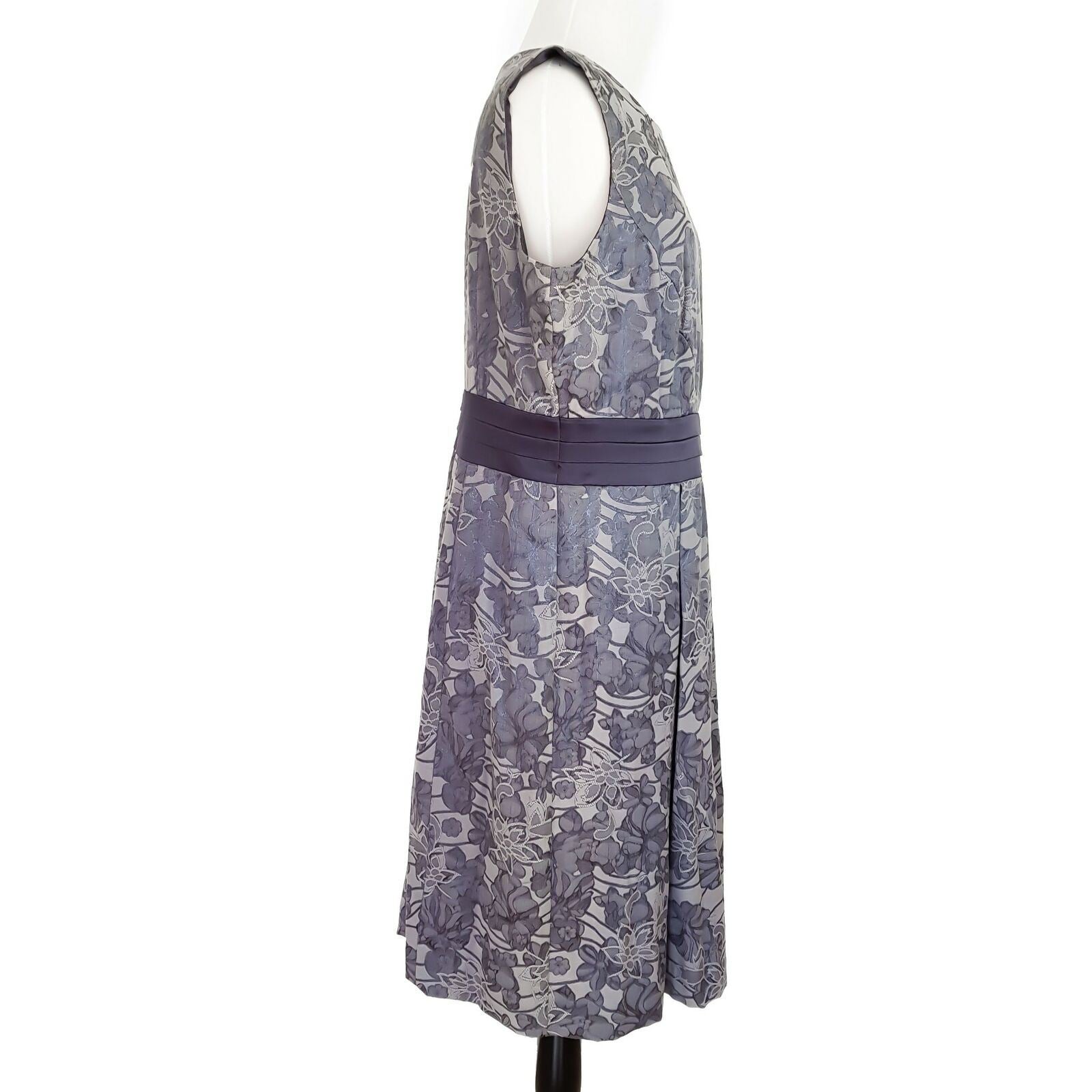 DIANA FERRARI Sleeveless Floral Printed Silky Sash Cocktail Party Dress Size 14