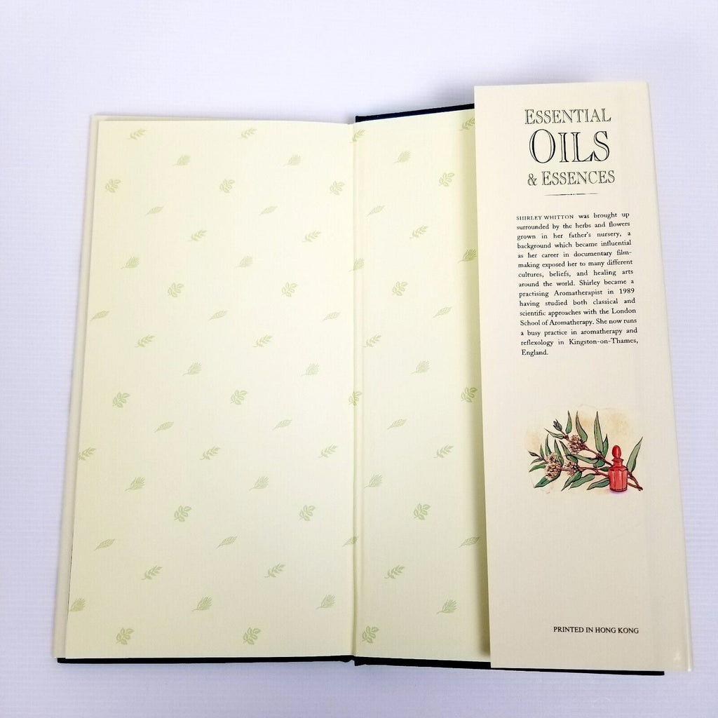 Essential Oils & Essences Shirley Whitton Aromatherapy Guide Hardcover 1995 Book