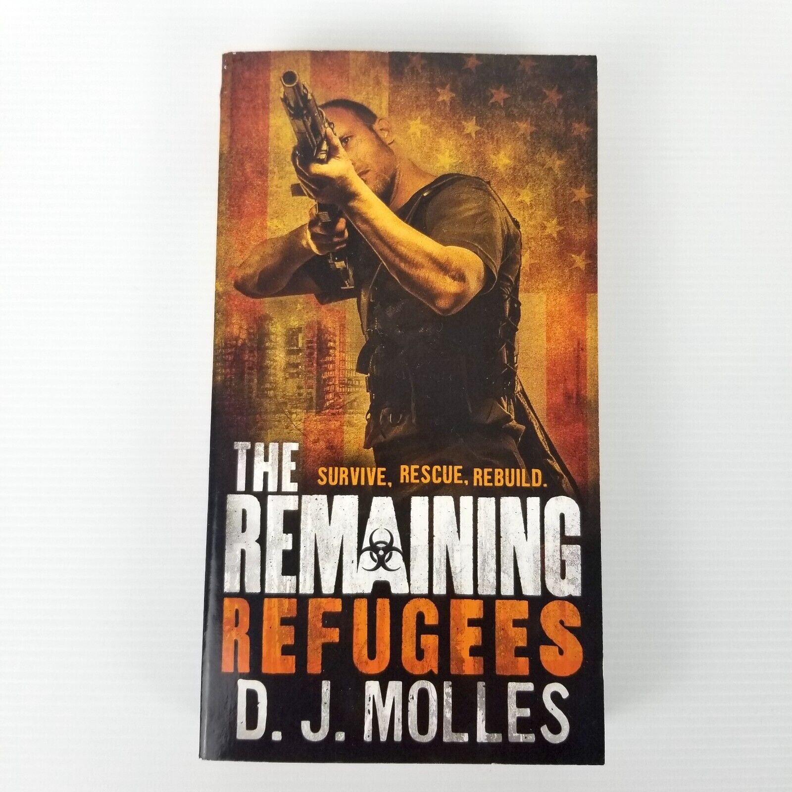 The Remaining: Refugees by D J Molles (Paperback / Softback, 2014) Action Novel