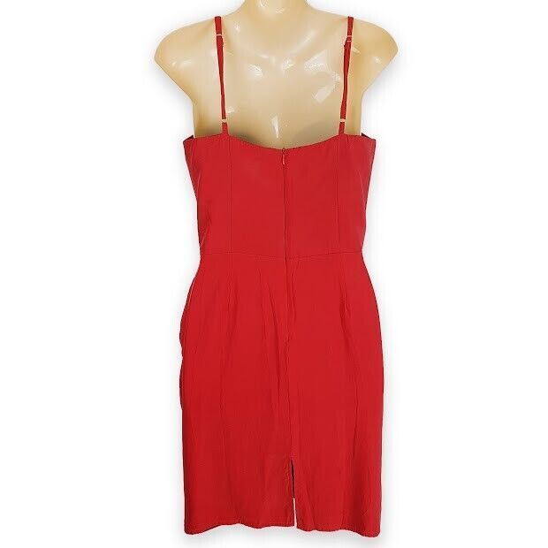 Very Very Red Dress Size 8 100% Silk Spaghetti Strap Sweetheart Cocktail Sheath