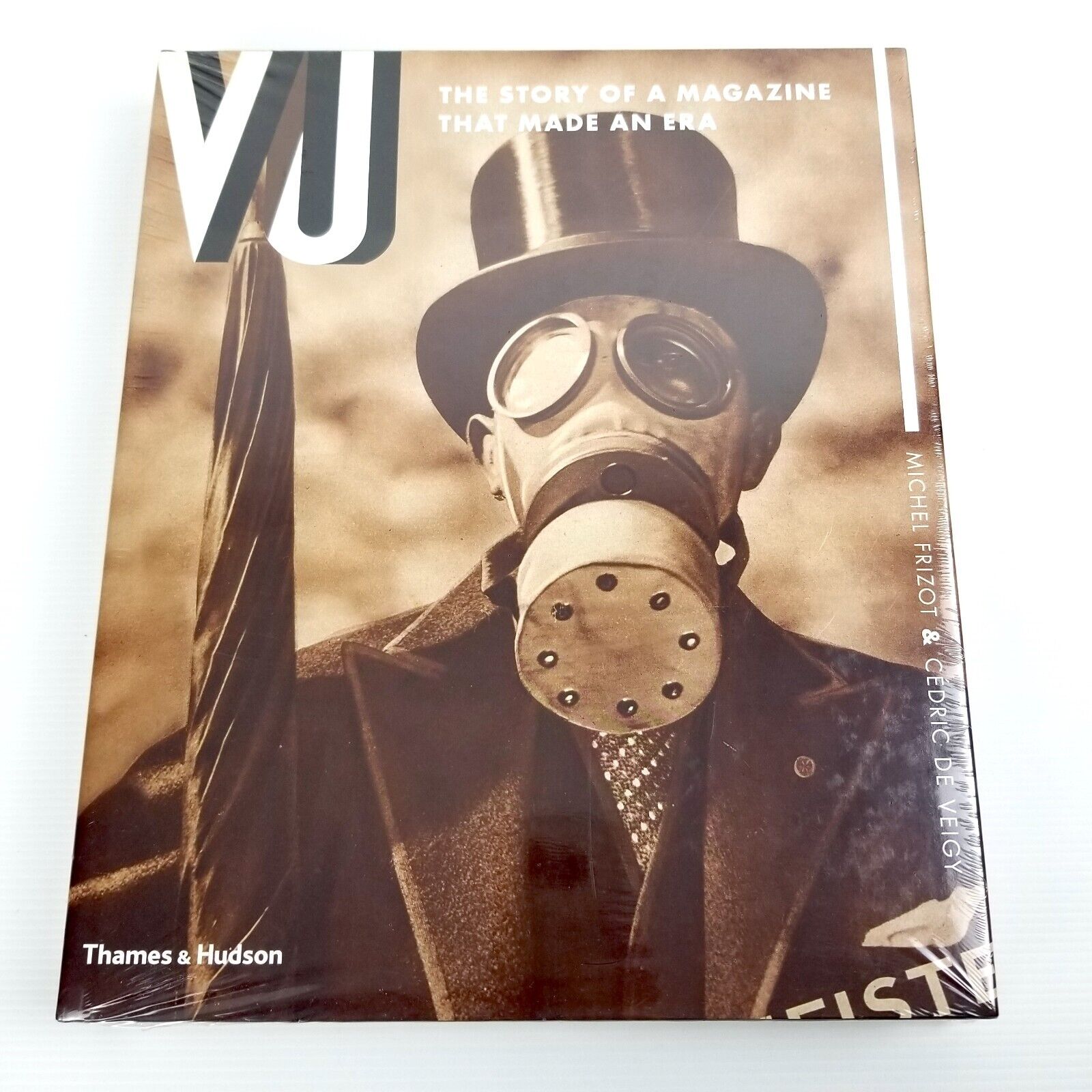 Vu:The Story of a Magazine that Made an Era: The Story of a Magazine, Hardcover