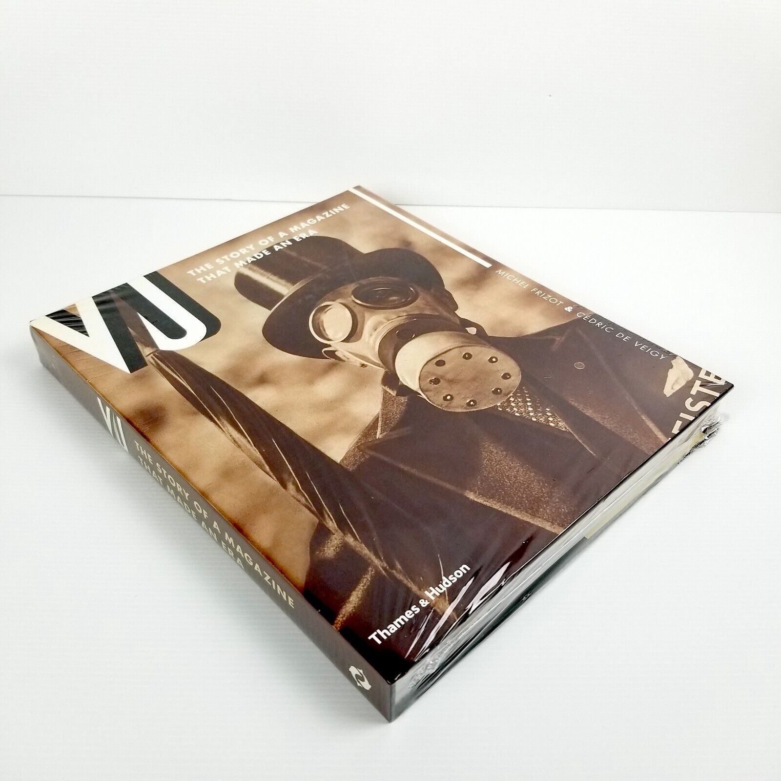 Vu:The Story of a Magazine that Made an Era: The Story of a Magazine, Hardcover