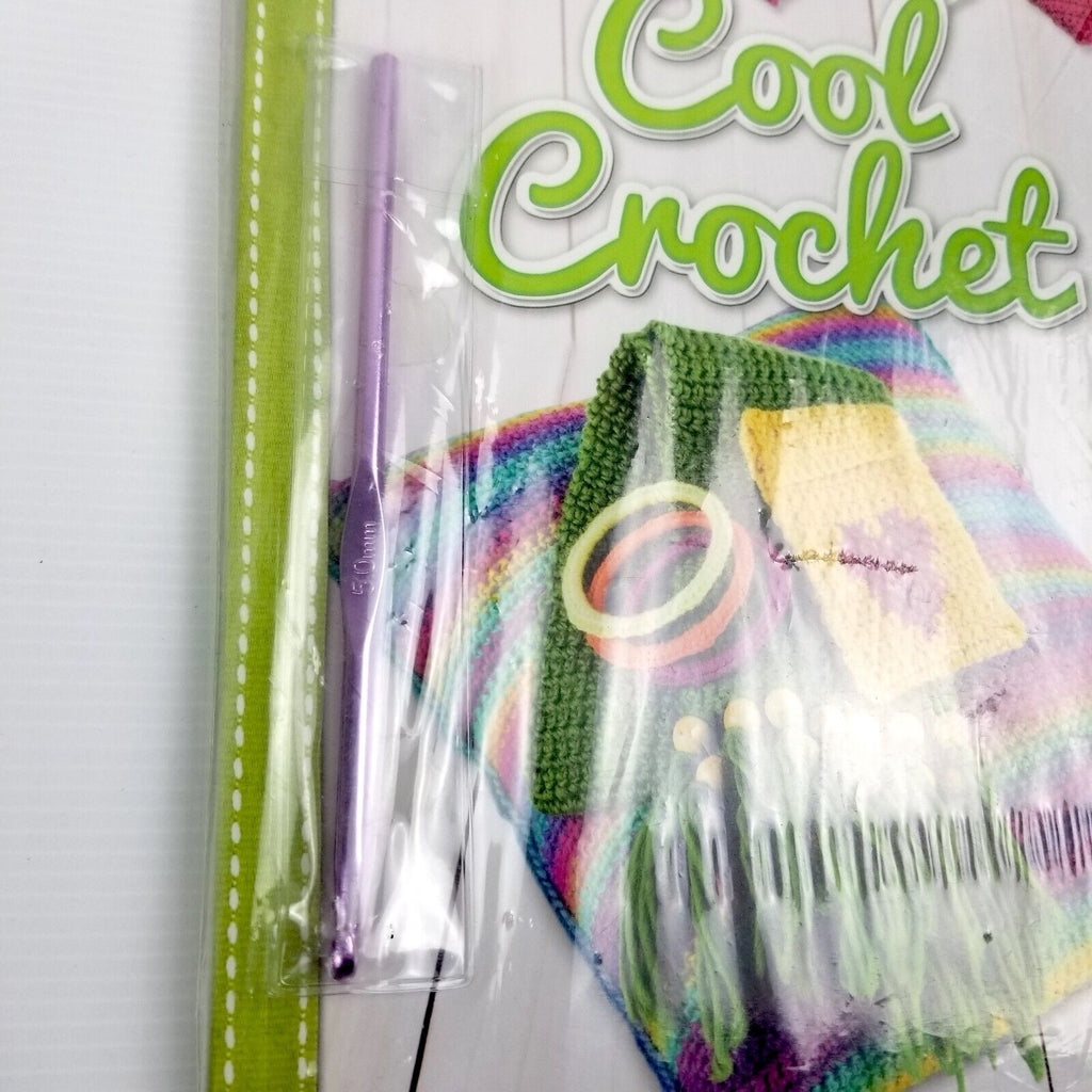 Cool Crochet by Jodie Maloni (Paperback) Over 20 Simple Crochet Projects Book