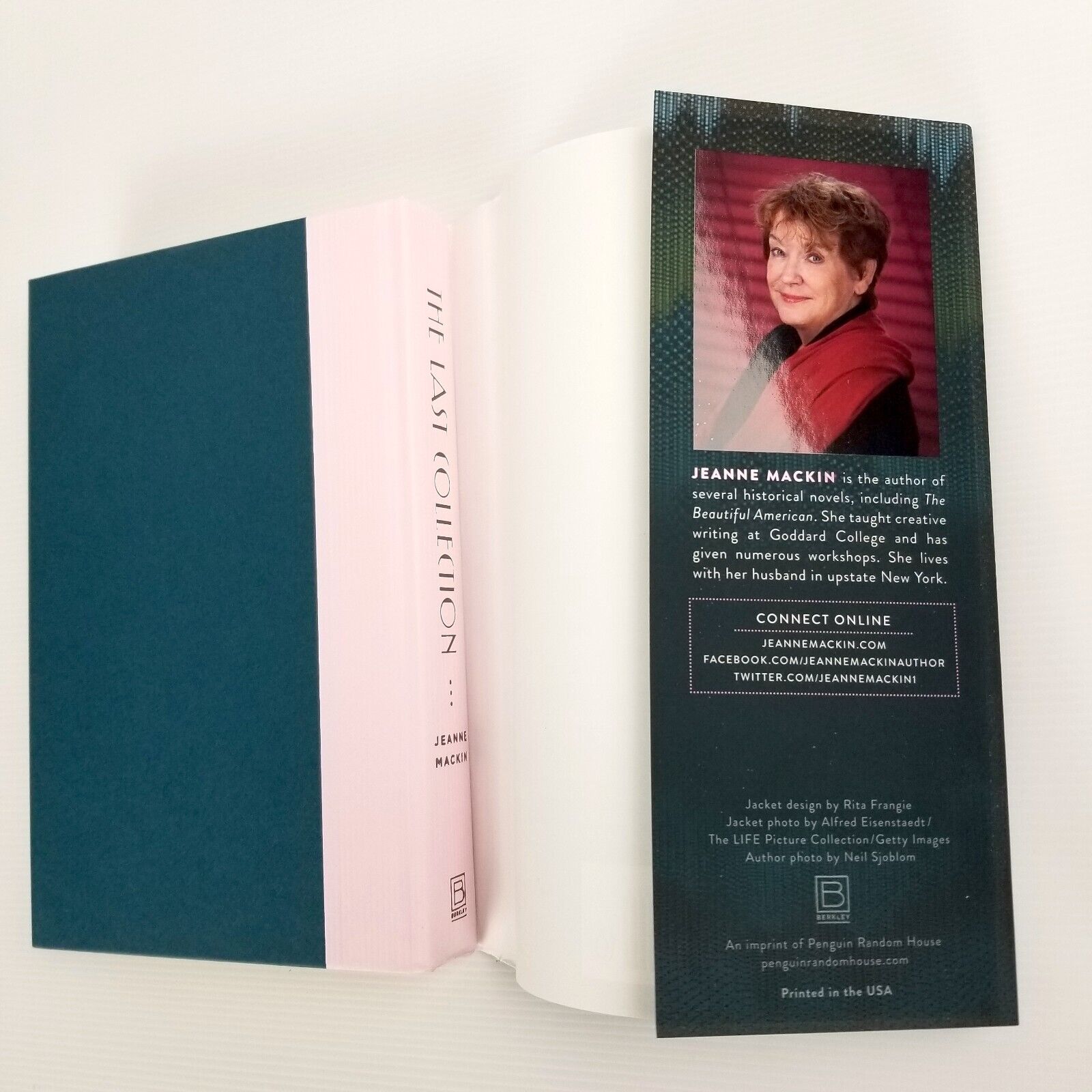 The Last Collection: A Novel of Elsa Schiaparelli and Coco Chanel, Jeanne Mackin