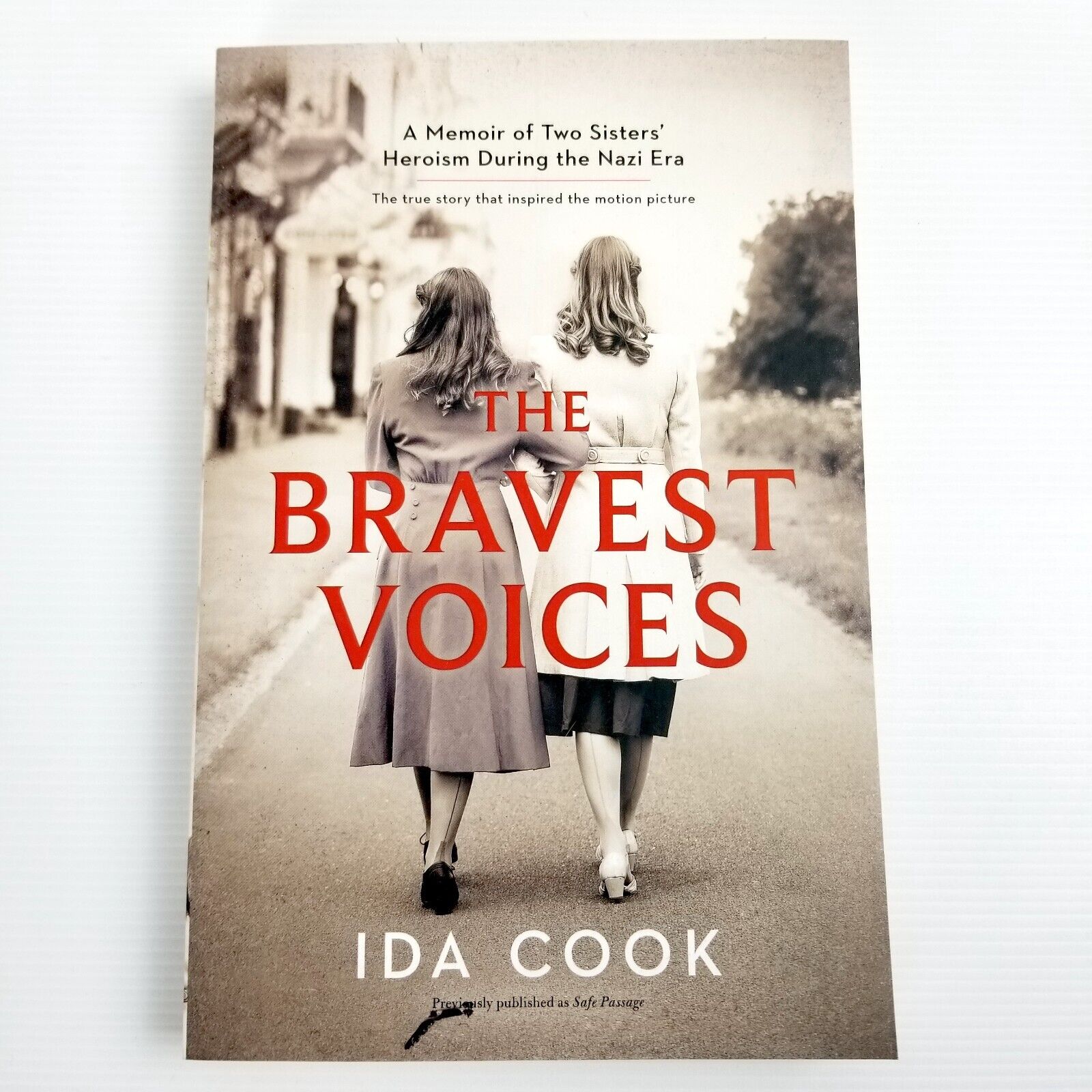The Bravest Voices by Ida Cook (Paperback 2021) A Memoir of Two Sisters WWII era