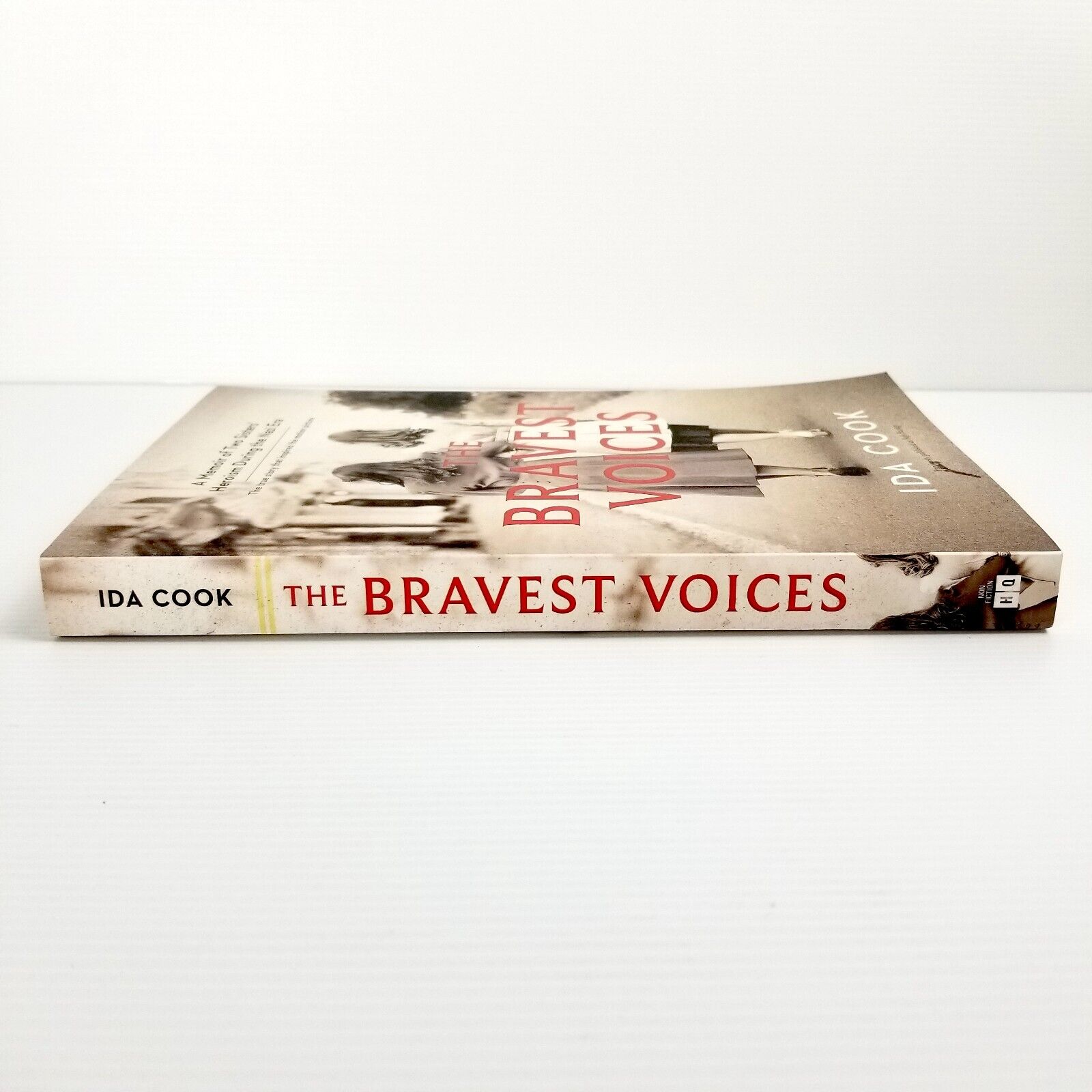The Bravest Voices by Ida Cook (Paperback 2021) A Memoir of Two Sisters WWII era