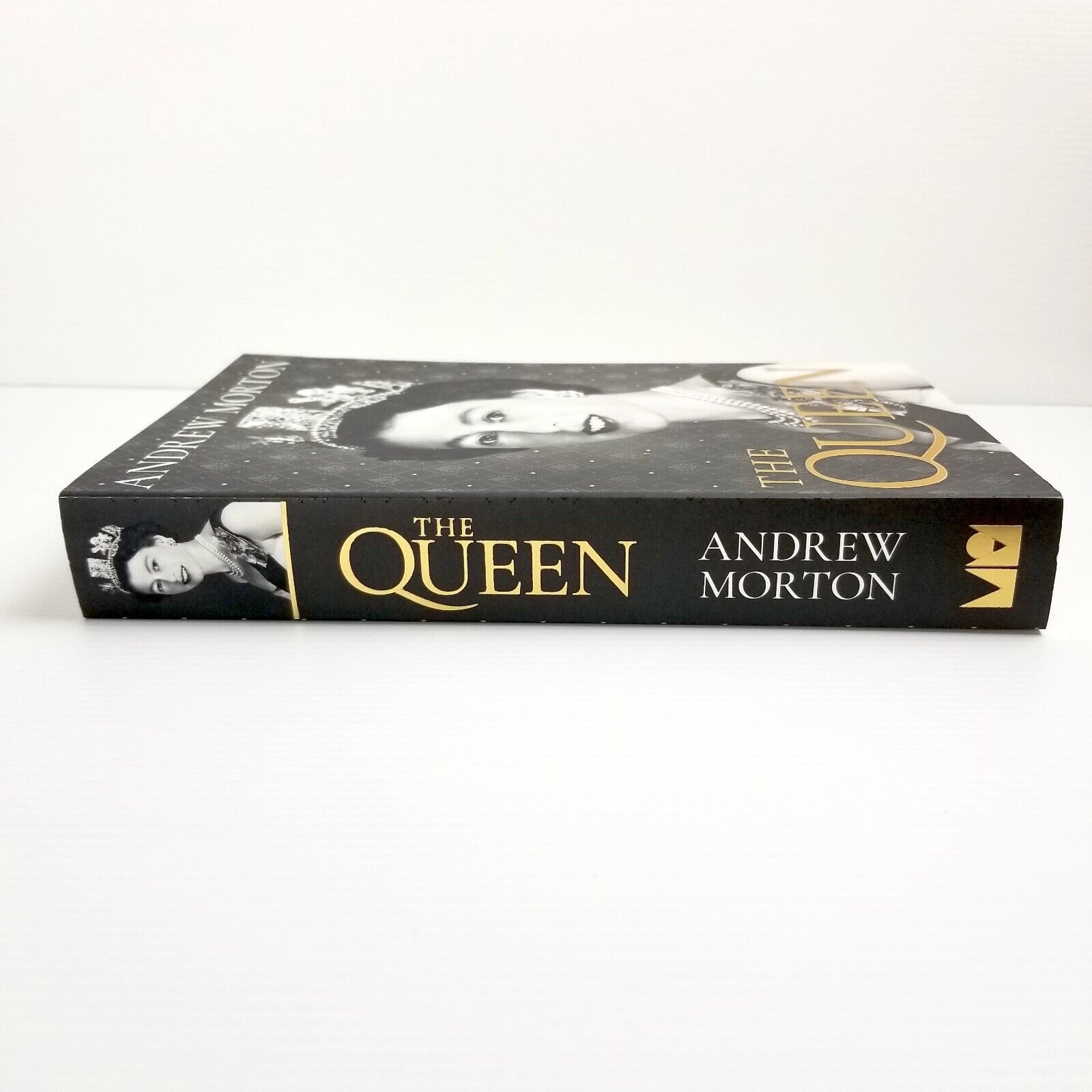 The Queen: 1926-2022 by Andrew Morton (Paperback, 2022) Queen Elizabeth II Bio