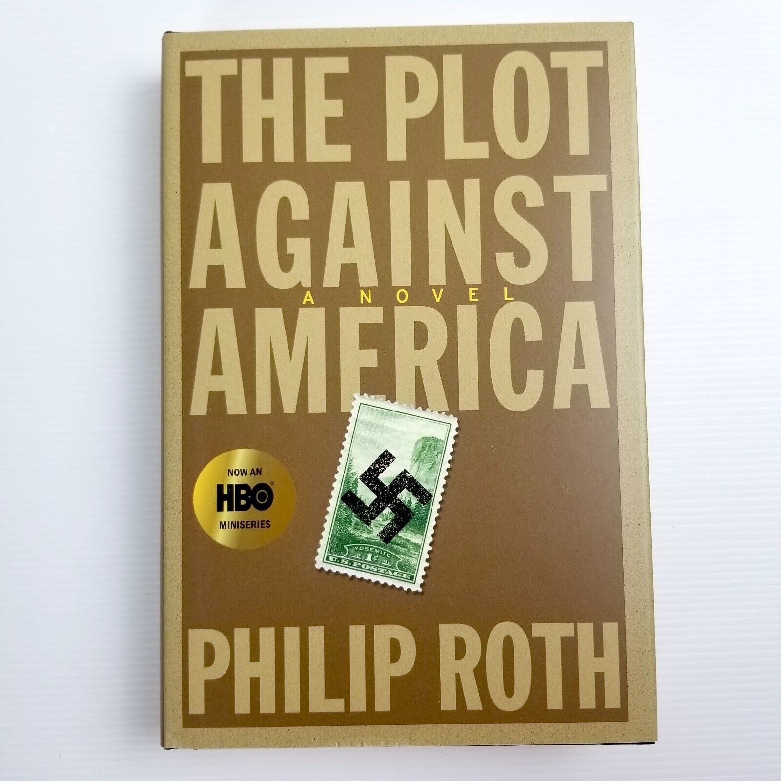 The Plot Against America: A Novel by Philip Roth (English) Hardcover Fiction