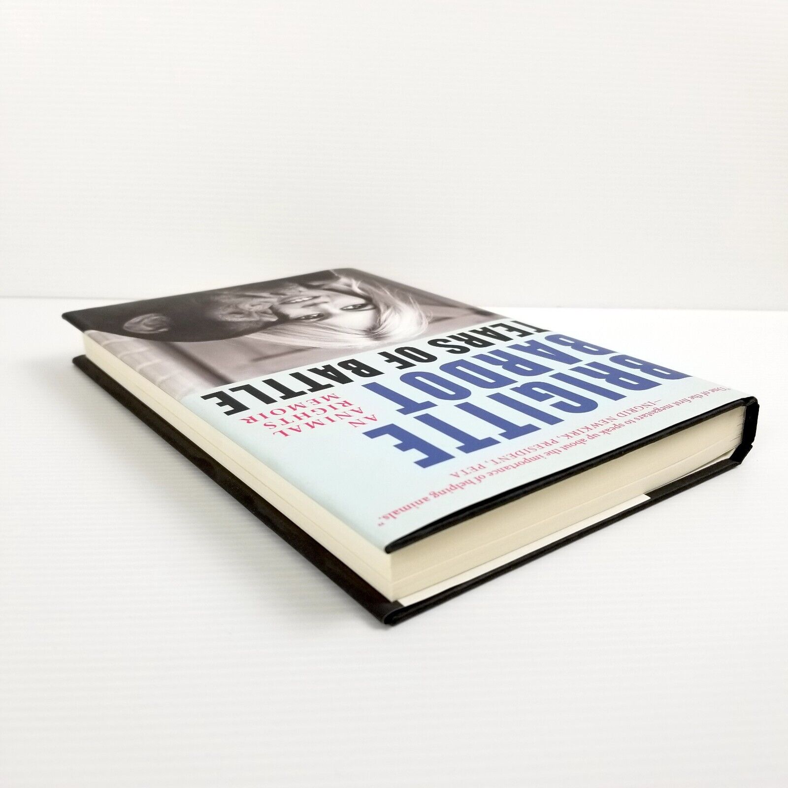Tears of Battle: An Animal Rights Memoir by Brigitte Bardot (English) Hardcover