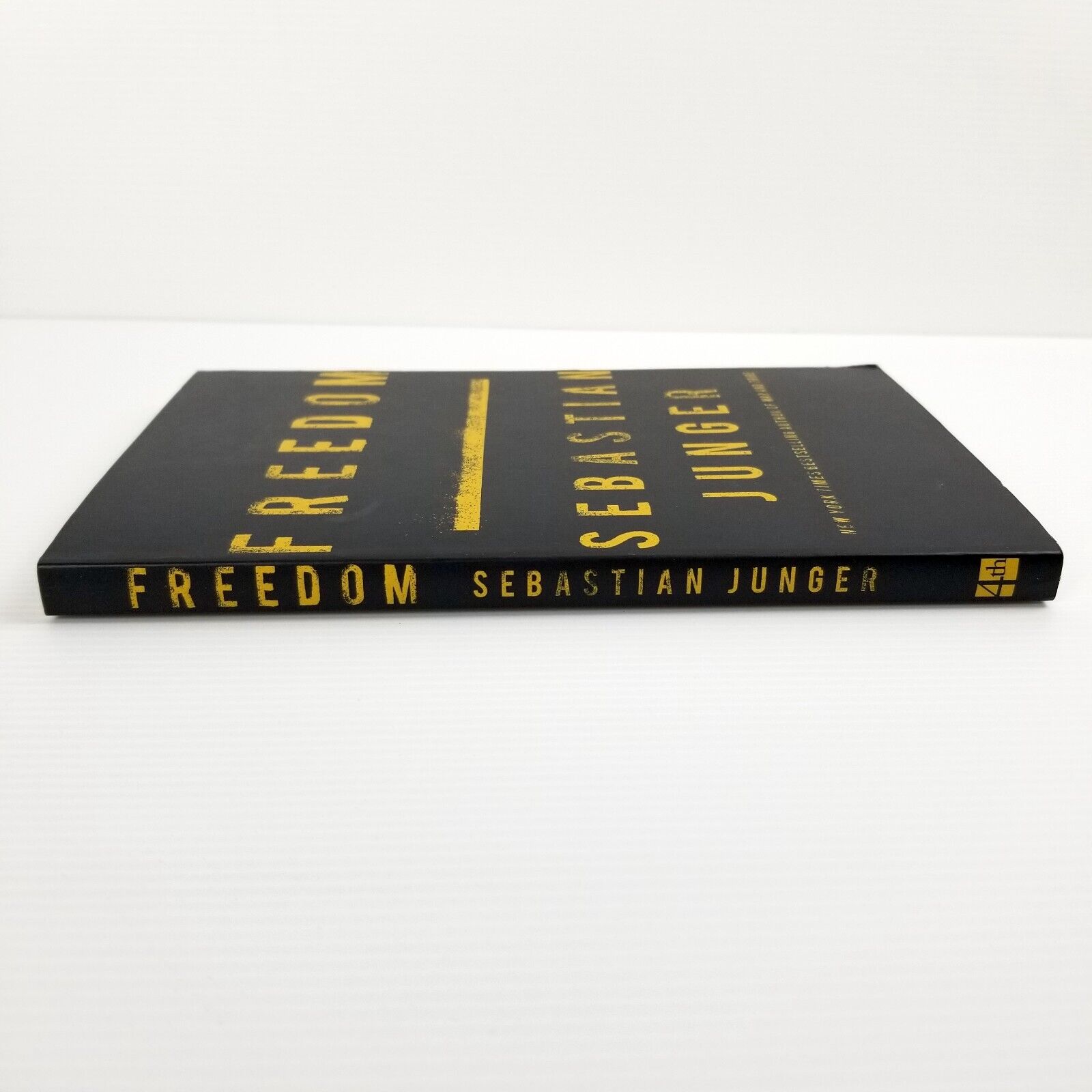 Freedom by Sebastian Junger (Paperback 2021)