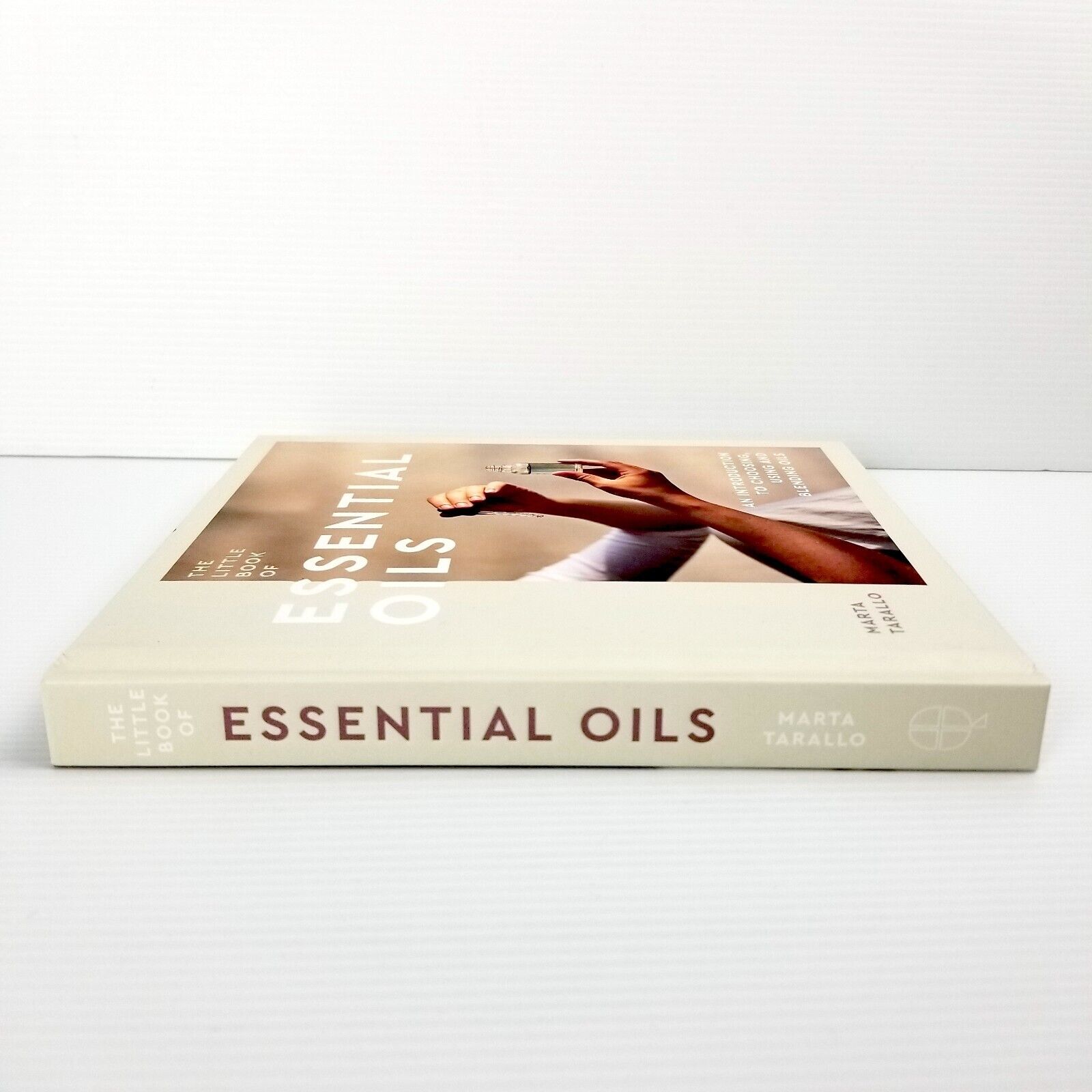 The Little Book Essential Oils by Marta Tarallo (Hardcover 2023) Aromatherapy