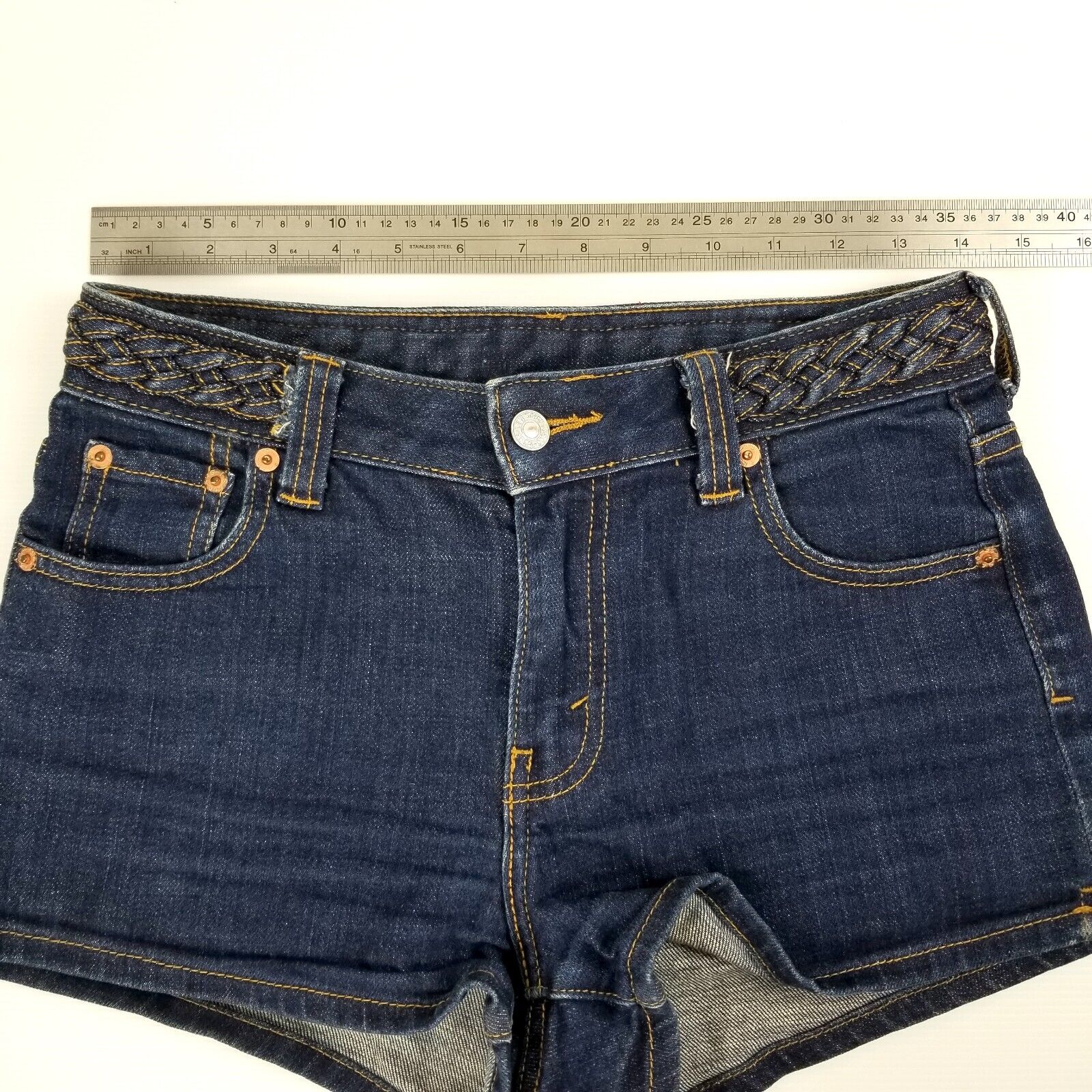 Levi's Women's Size 10 Denim Jean Shorts Dark Wash Blue Braided Belt Hot Pants