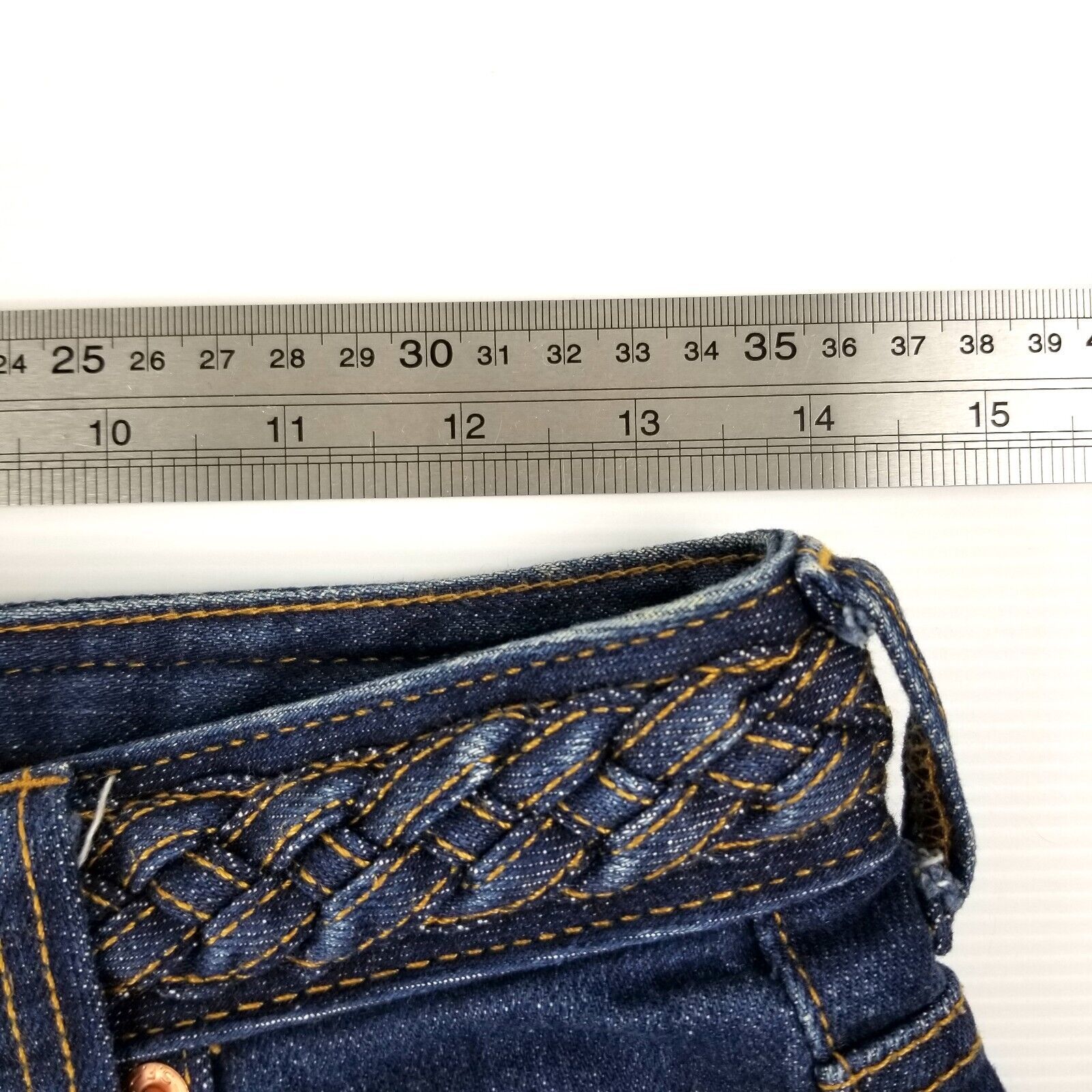 Levi's Women's Size 10 Denim Jean Shorts Dark Wash Blue Braided Belt Hot Pants