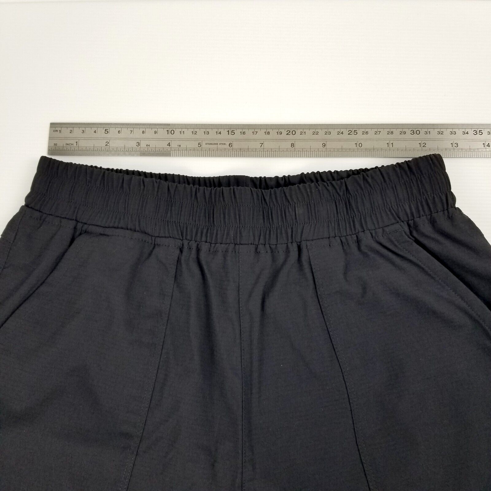 Kathmandu Women's Miro 5" Shorts XS NWT Black Mid-Thigh Pockets Elastic Waist