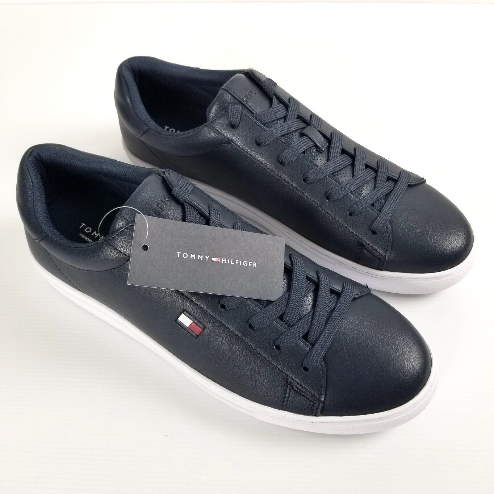 Tommy Hilfiger Men's Brecon Sneaker US 10 Navy Blue Smart Casual Dress Shoes New