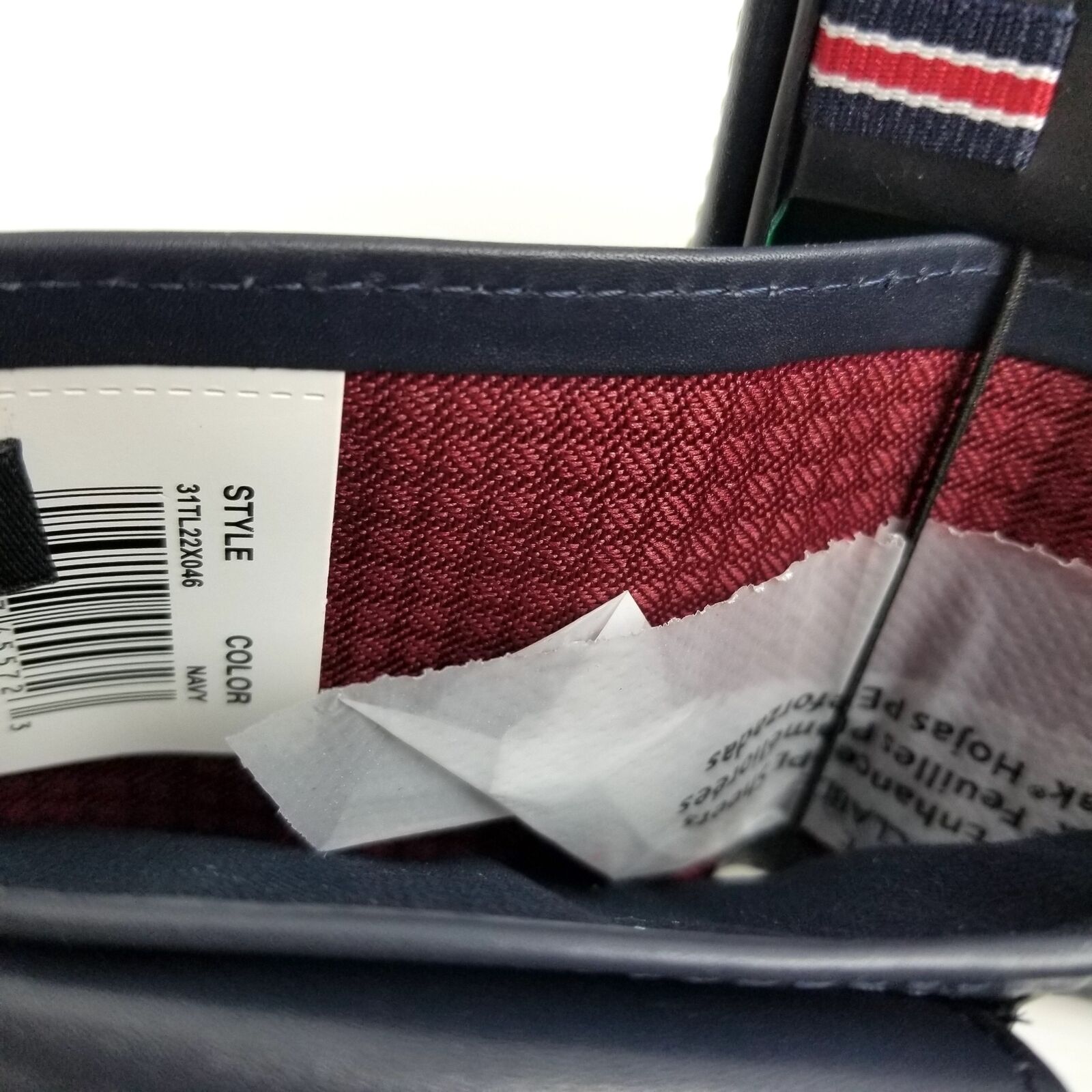 Tommy Hilfiger Men's Bifold Leather Wallet Billfold Navy Dore Blue New Gift Box