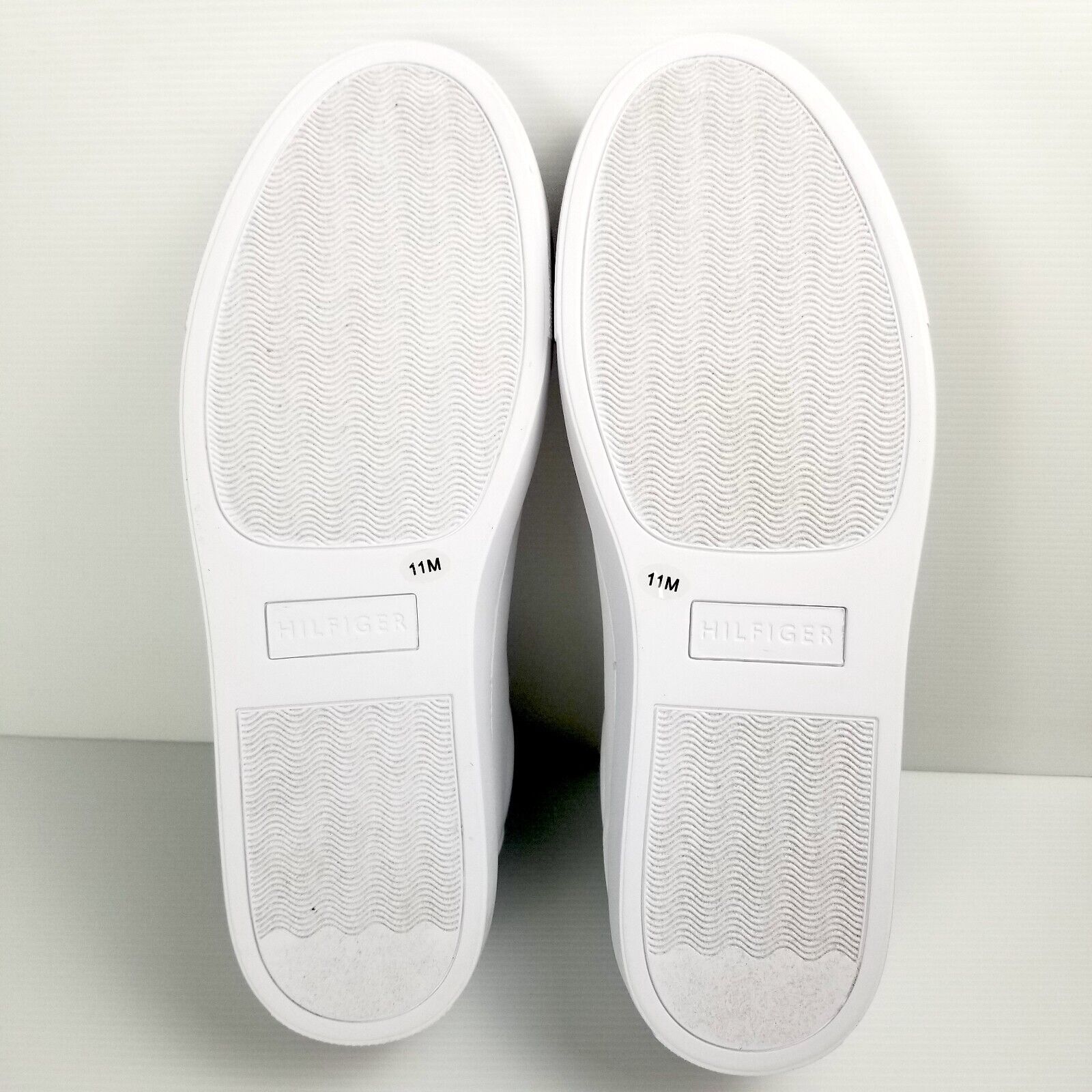 Tommy Hilfiger Men's Brecon Sneaker US 11 M White Smart Casual Dress Shoes New
