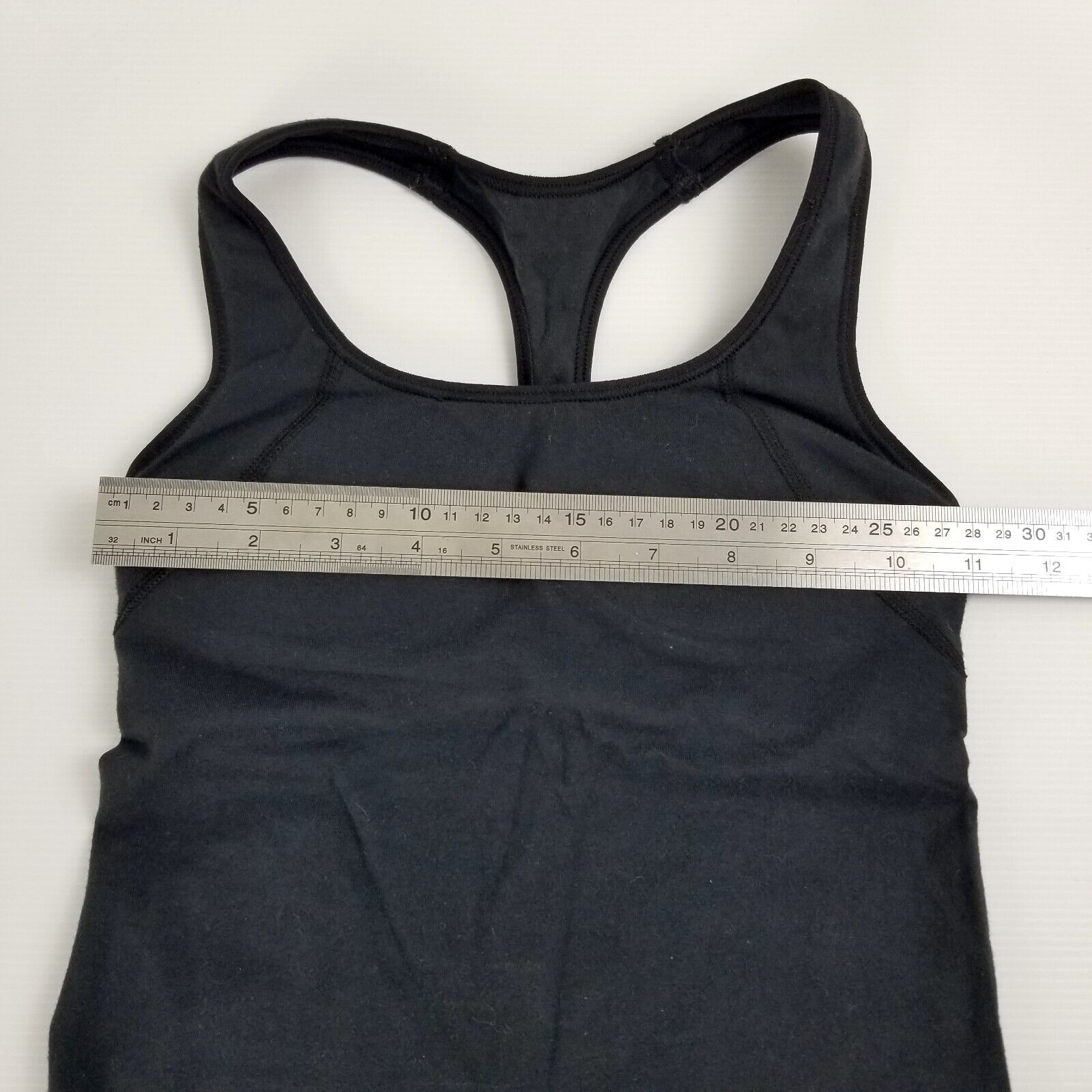 Bonds Size 4-6 Black Sports Top with Built-In Padded Bra Activewear Yoga Gym