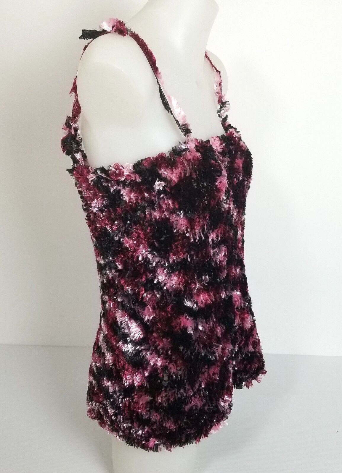 Handmade Women's XS-S Black Pink White Textured Faux Fur Blouse Singlet Top