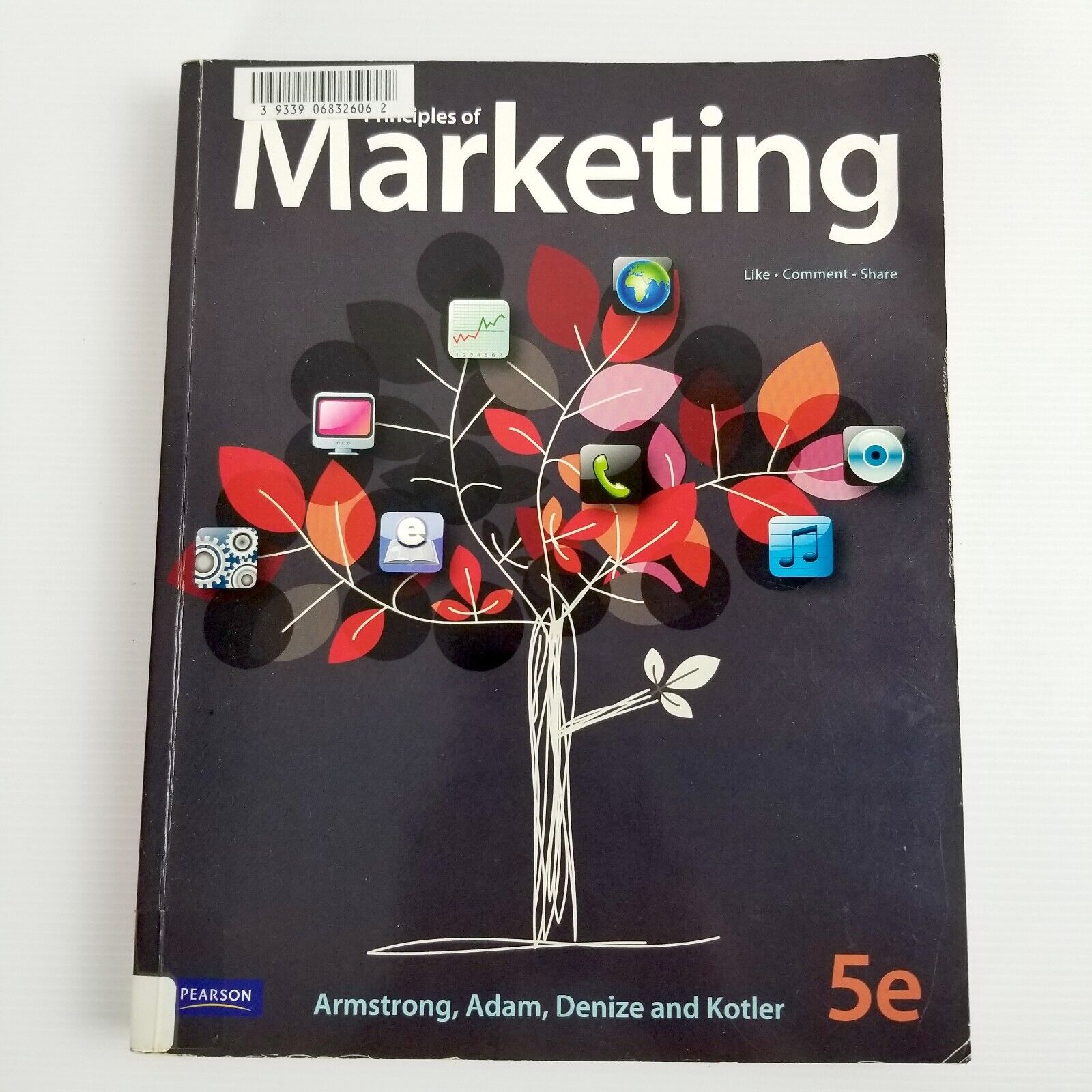 Principles of Marketing by Gary Armstrong, Sara Denize, Phillip Kotler, Stewart