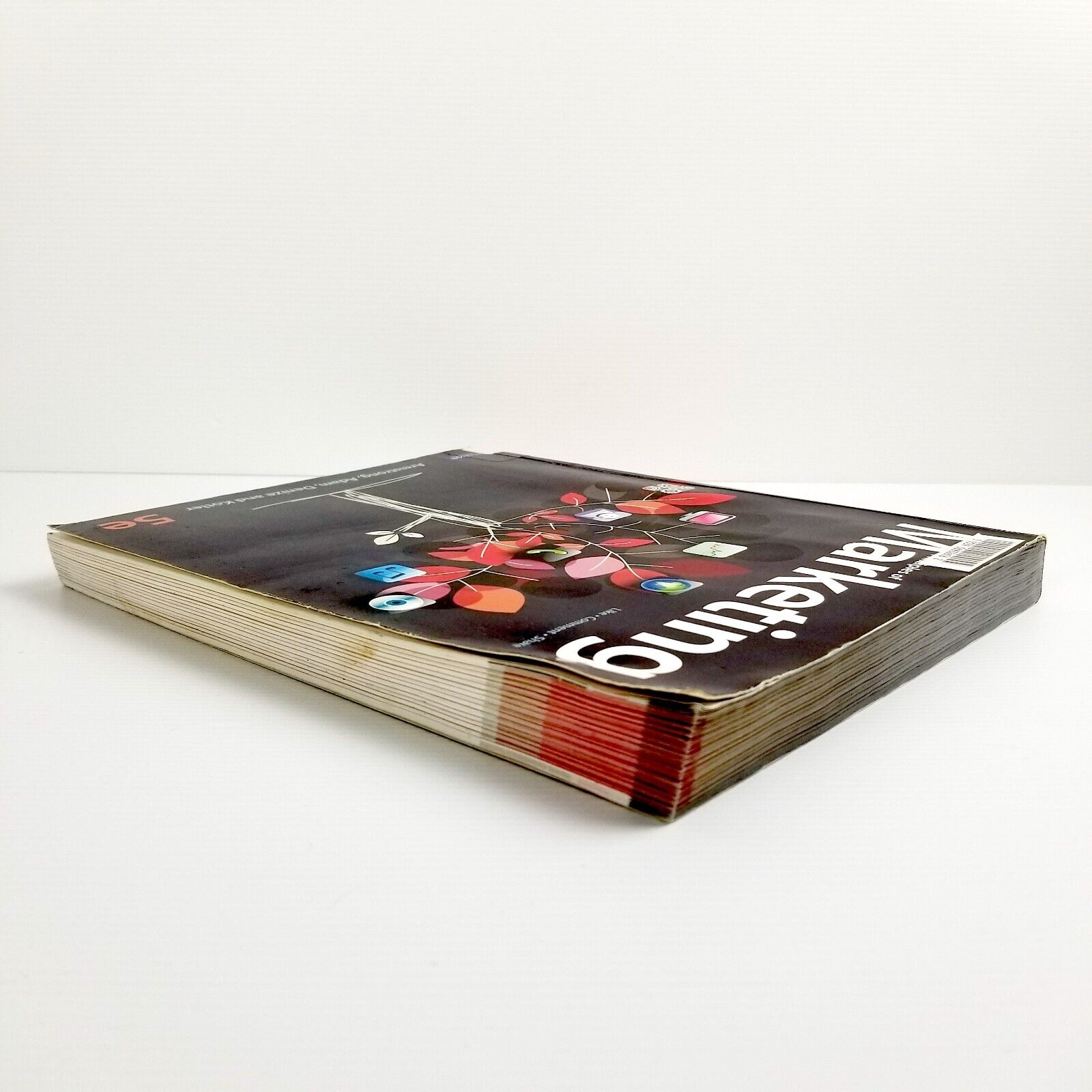 Principles of Marketing by Gary Armstrong, Sara Denize, Phillip Kotler, Stewart